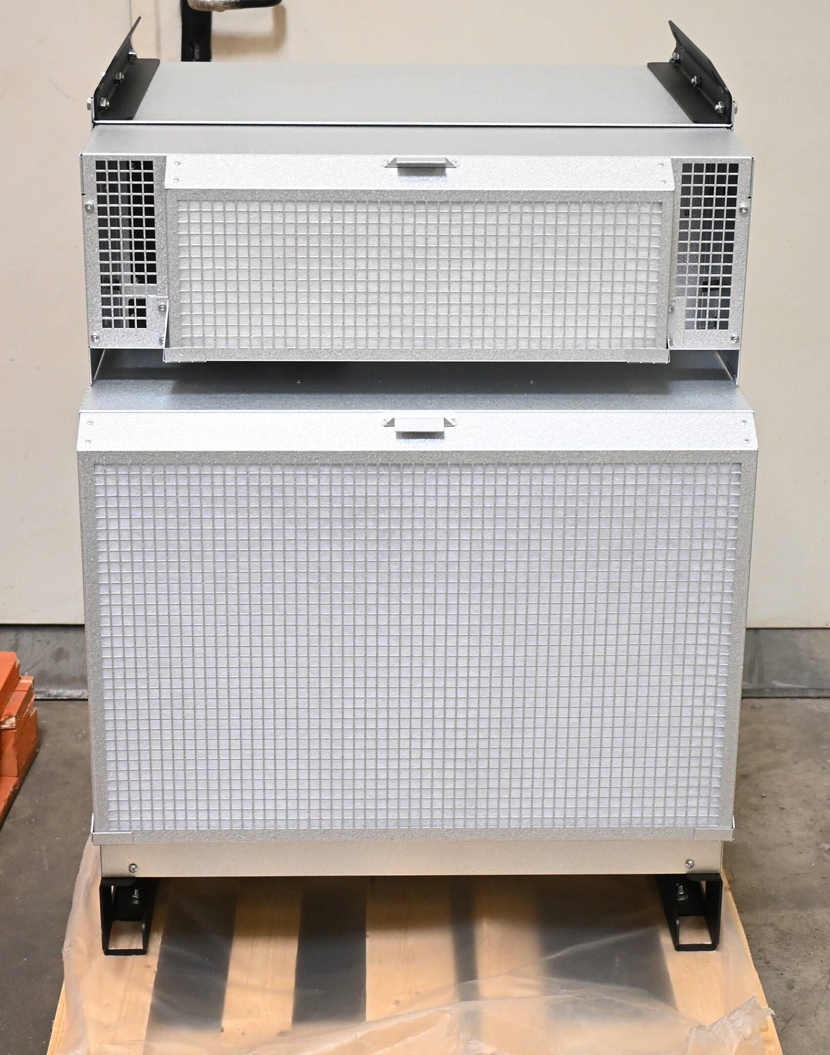 ABB IRB 2600 ( IRB 2600-12/1.85 ) inkl. IRC5 Single + Bedienpanel DSQC3120