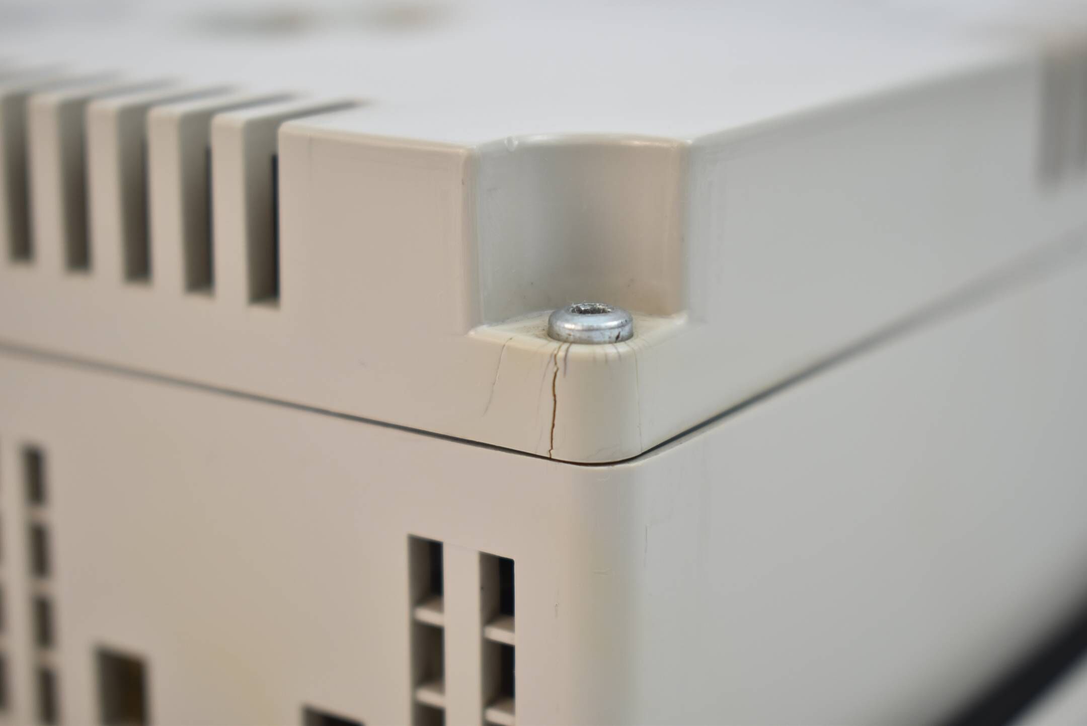 Siemens simatic MP 270B 6" 6AV6 545-0AH10-0AX0 ( 6AV6545-0AH10-0AX0 ) E.01