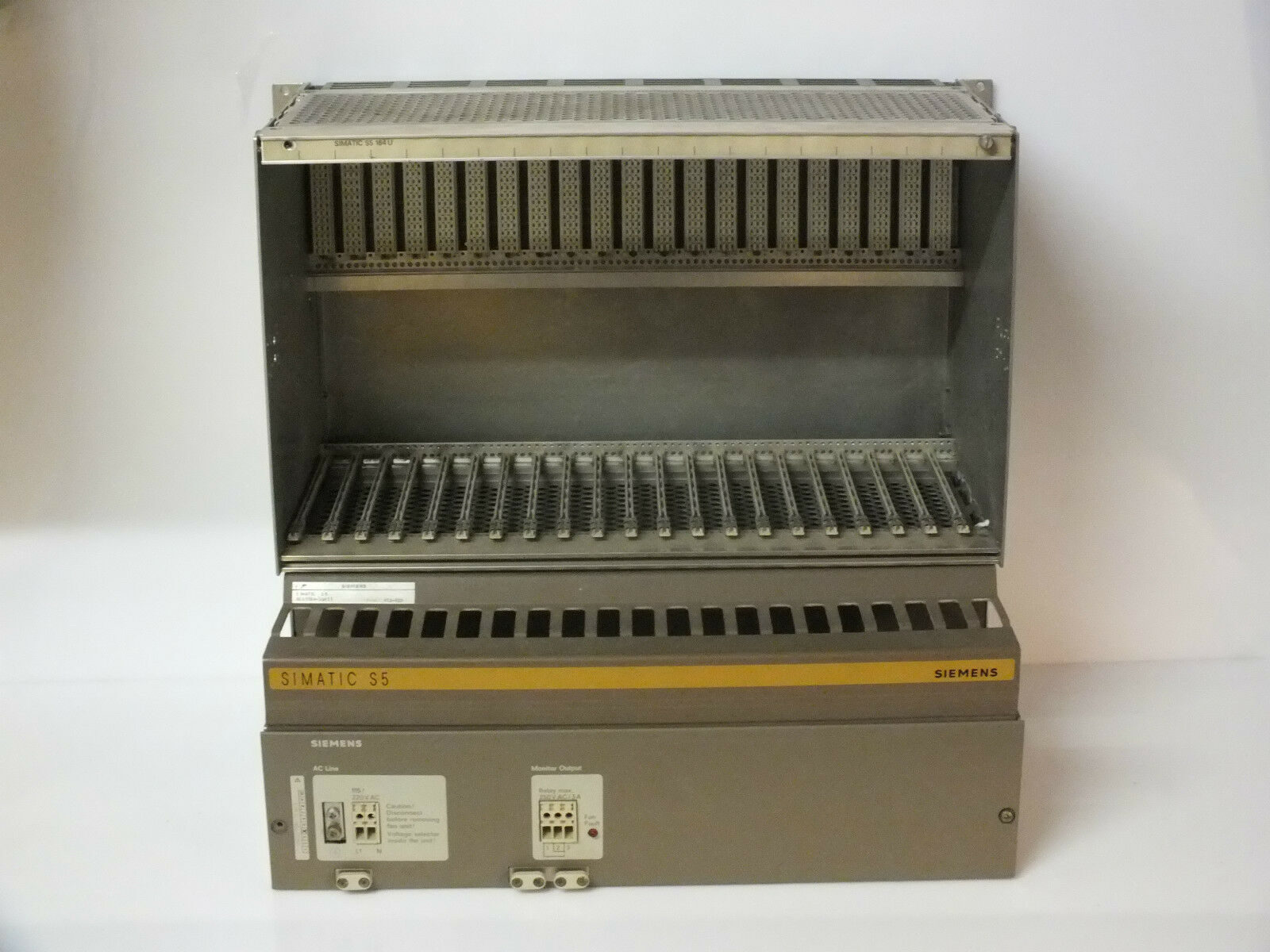 Siemens simatic S5 6ES5184-3UA11 & 6ES5184-3UA11 H11  ( 6ES5 184-3UA11 )