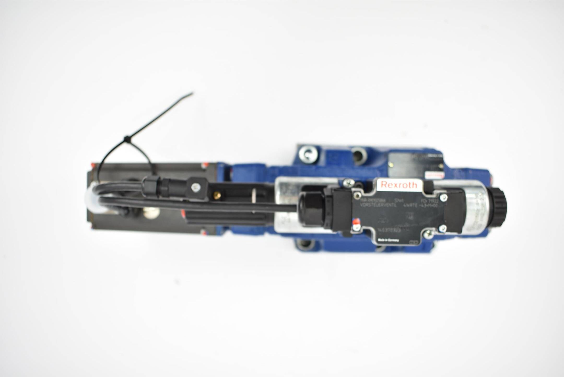 Rexroth 4WRTE 25 V350L-46/6EG24K31/A5M ( R900975549 )+Vorsteuerventil R901325866