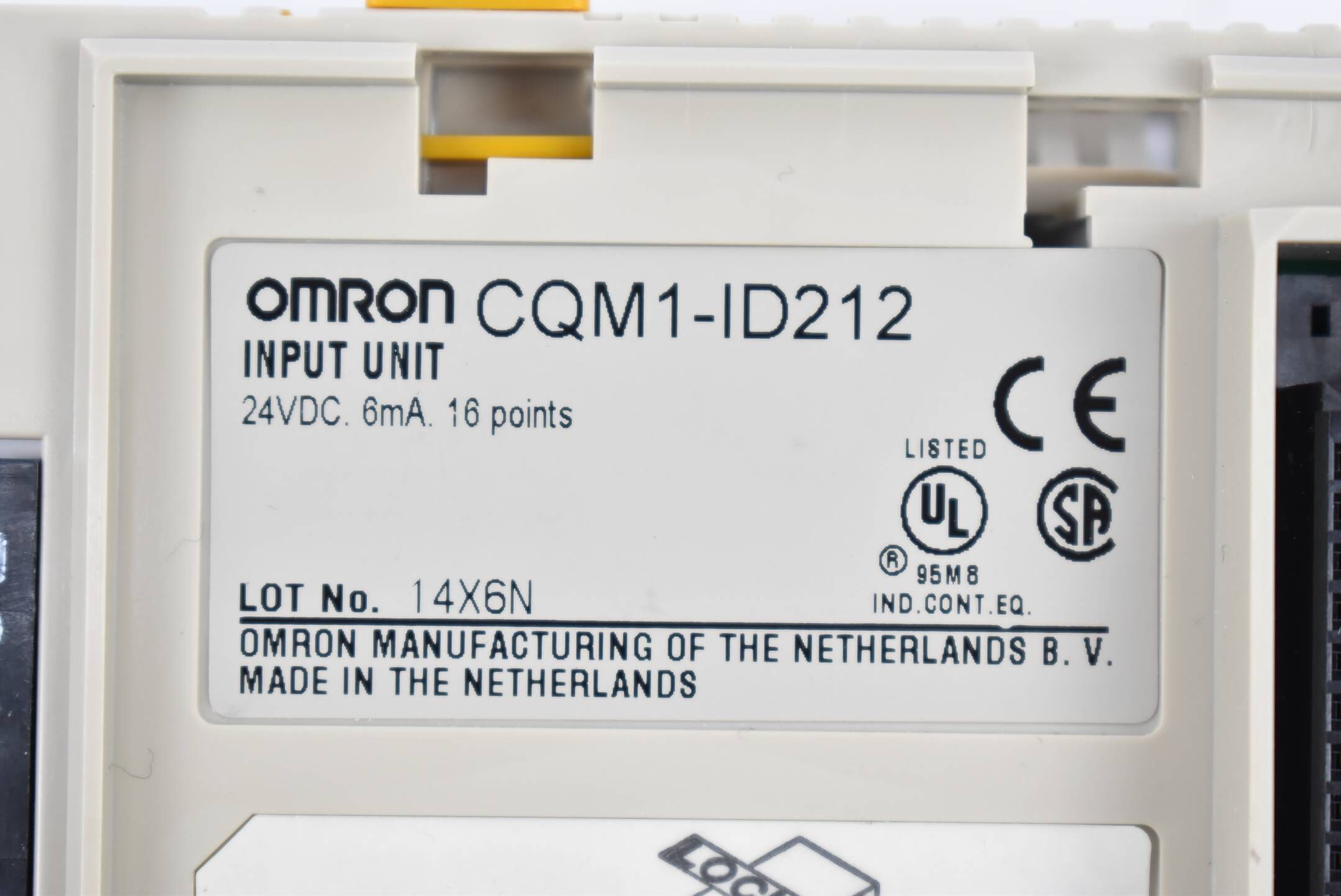 Omron ID212 Eingabeeinheit 24VDC 6mA 16PPoints CQM1-ID212