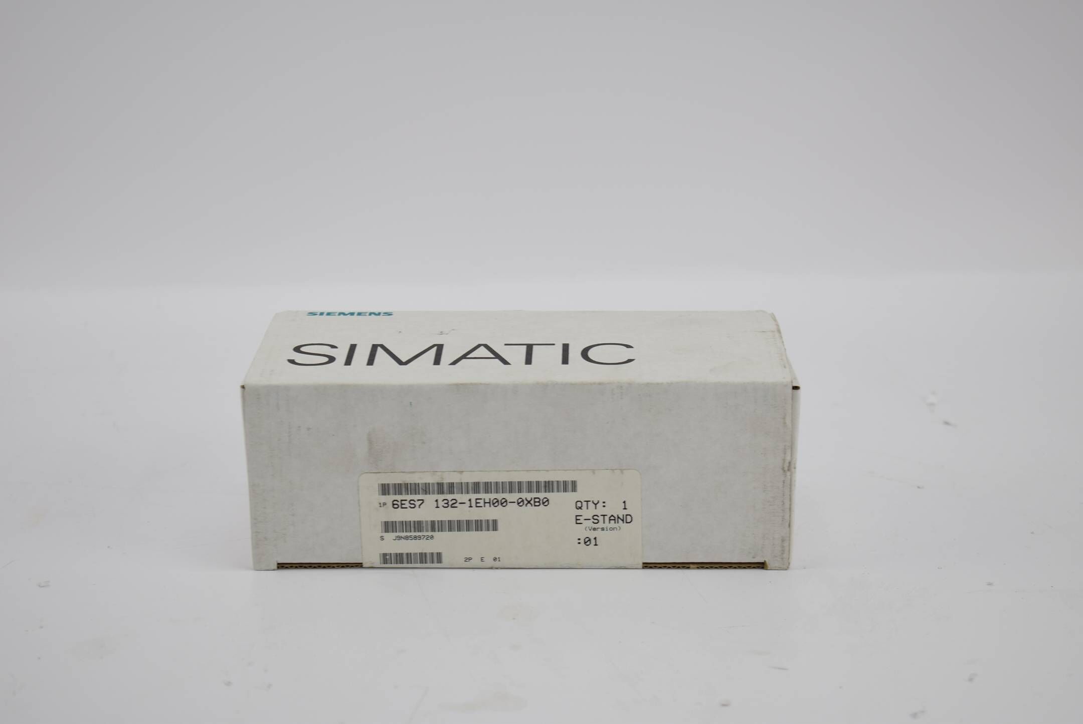 Siemens Digitales Ausgangsmodul 6ES7 132-1EH00-0XB0 ( 6ES7132-1EH00-0XB0 ) E. 01