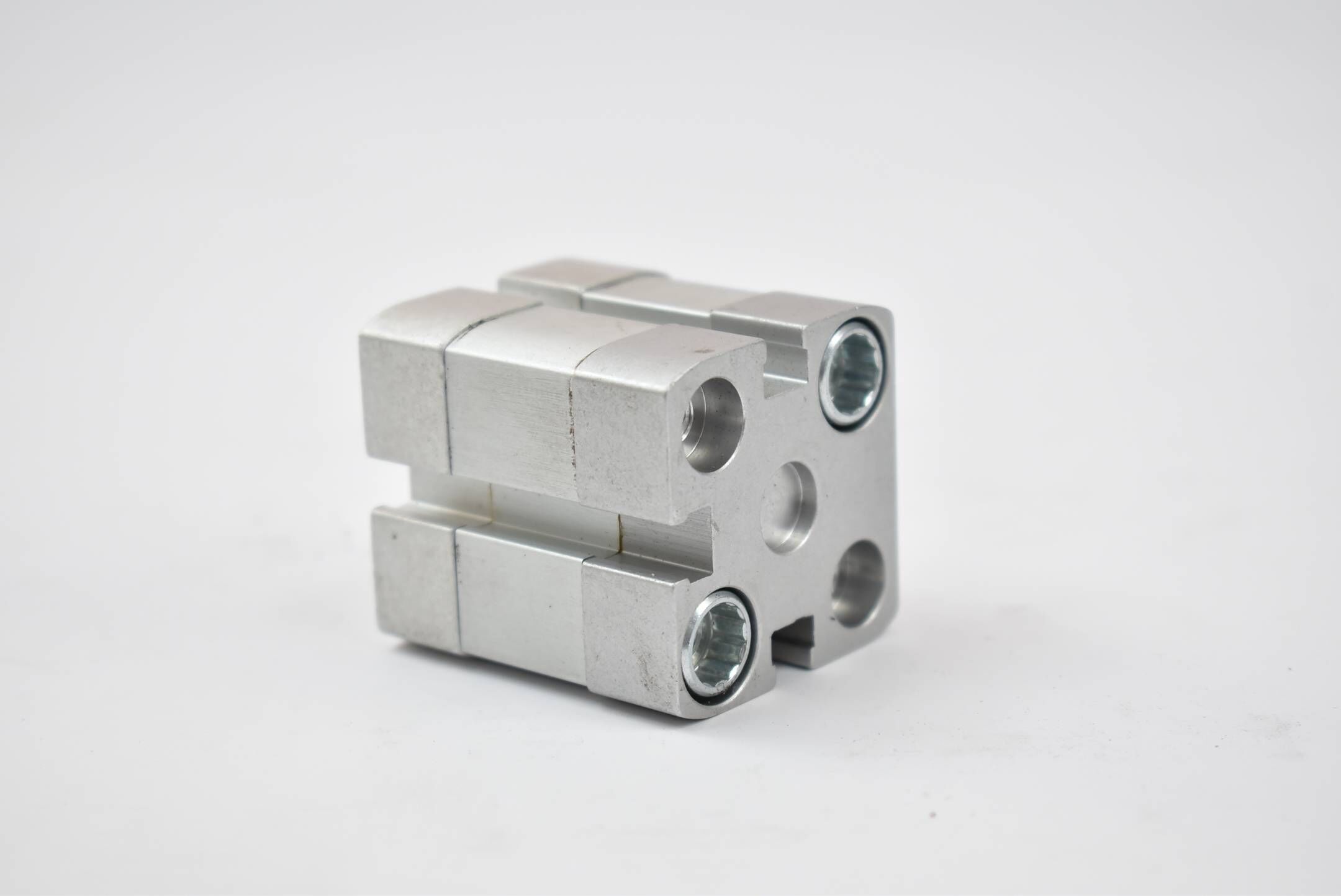 Festo Kompaktzylinder AEN-20-4-I-P-A-S6 ( 536416 )