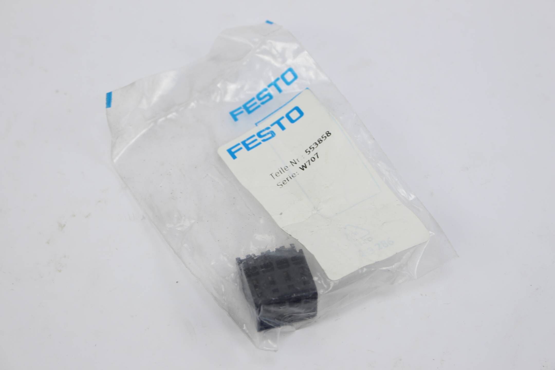 Festo Stecker NECC-L1G4-C1 ( 553858 )