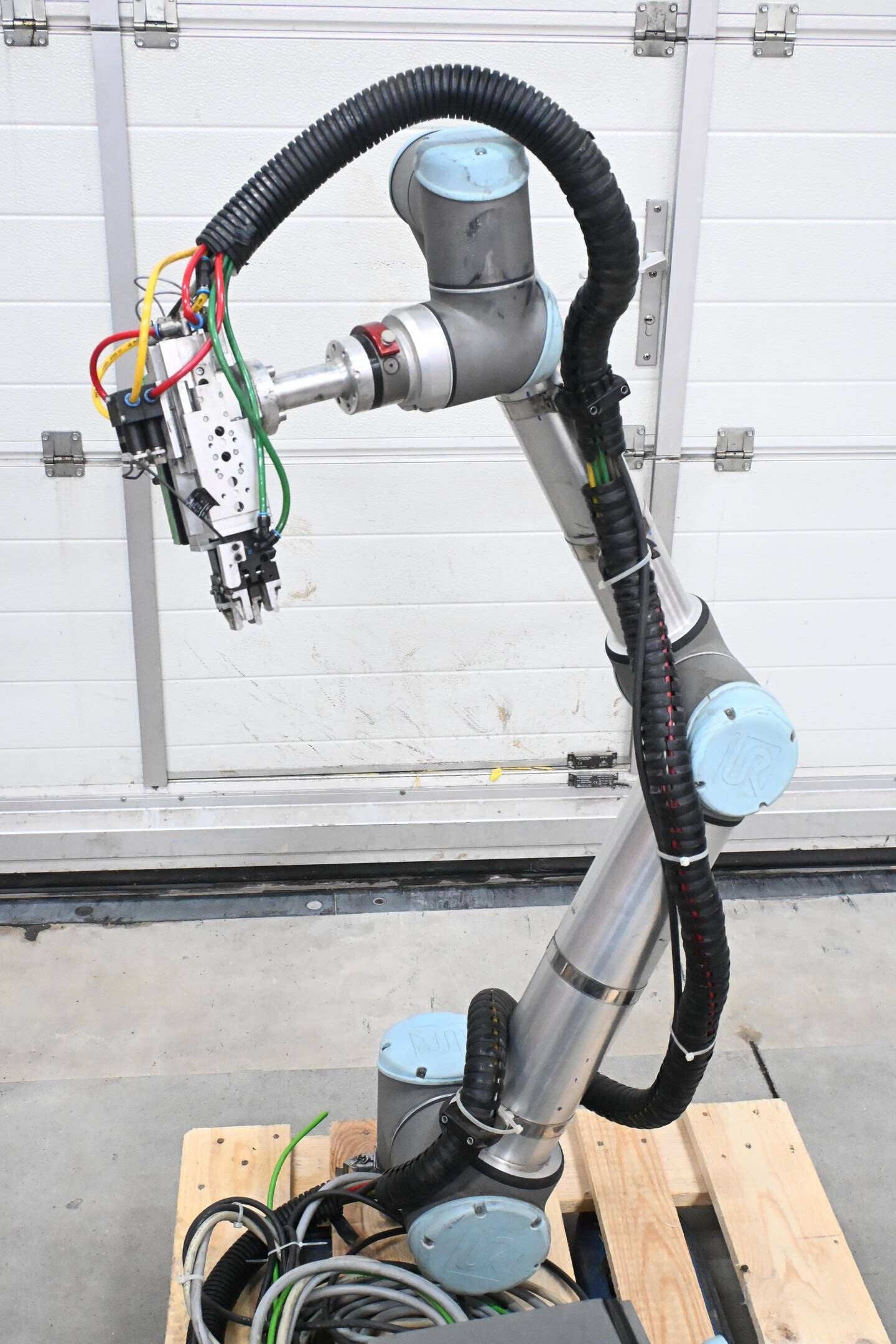 Universal Robots Industrieroboter UR10 inkl. Steuerung UR10 ( CB31UR10 ) Panel