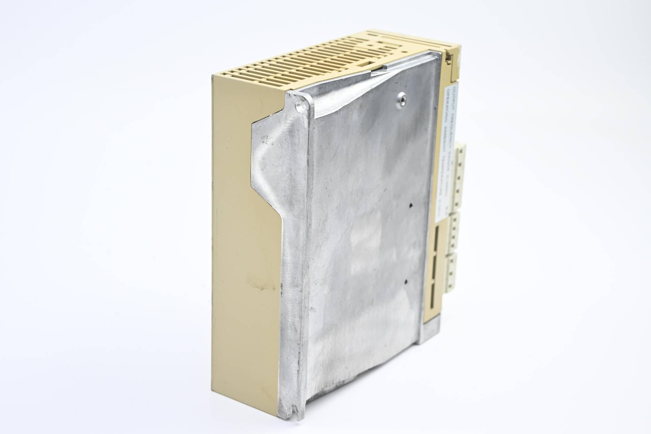 Yaskawa AC-Servoverstärker SGDM-01ADA