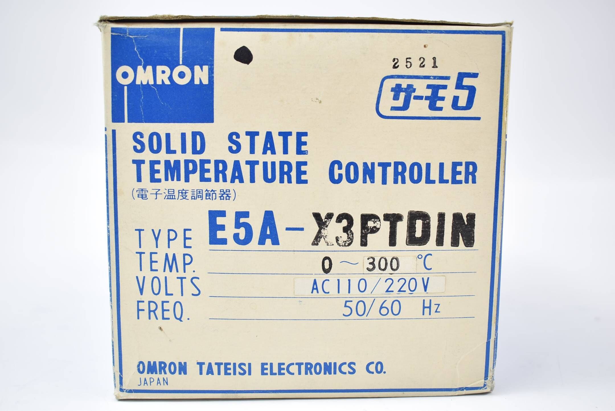 Omron Temperature Controller E5A-X3PTDIN 0-300°C 110 / 220 VAC