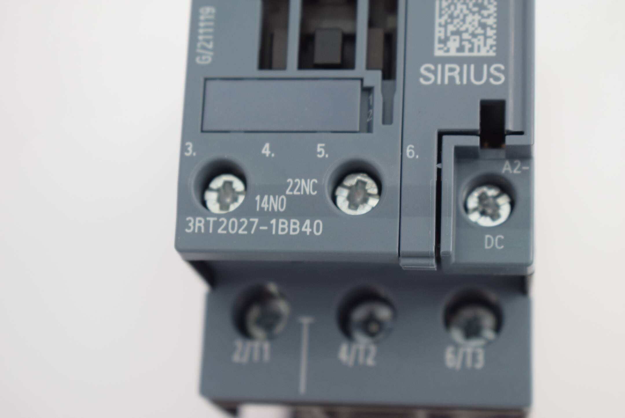 Siemens Schütz 3RT2027-1BB40 ( 3RT2 027-1BB40 ) E4