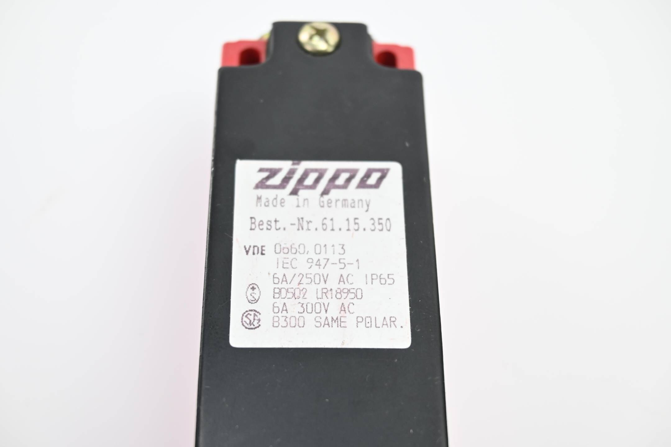Zippo Endschalter Grenztaster 61.15.350