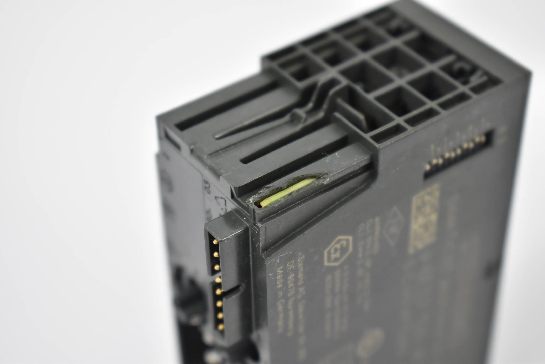 Siemens simatic DP f. ET200S 24VDC 6ES7 138-4FA05-0AB0 ( 6ES7138-4FA05-0AB0 )