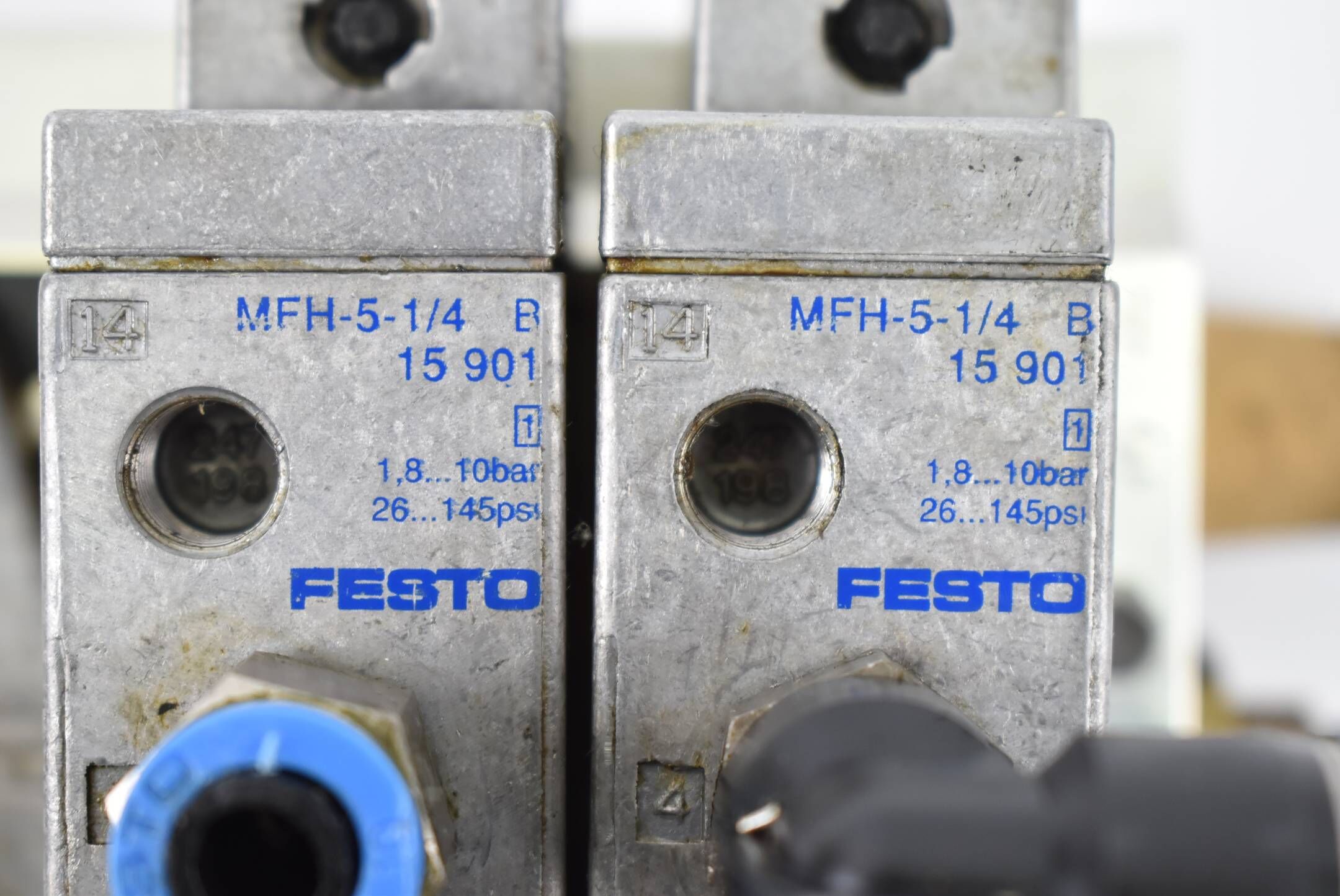 Festo Ventilinsel 2 x 15901 + 1 x 15862 + 1 x 30666