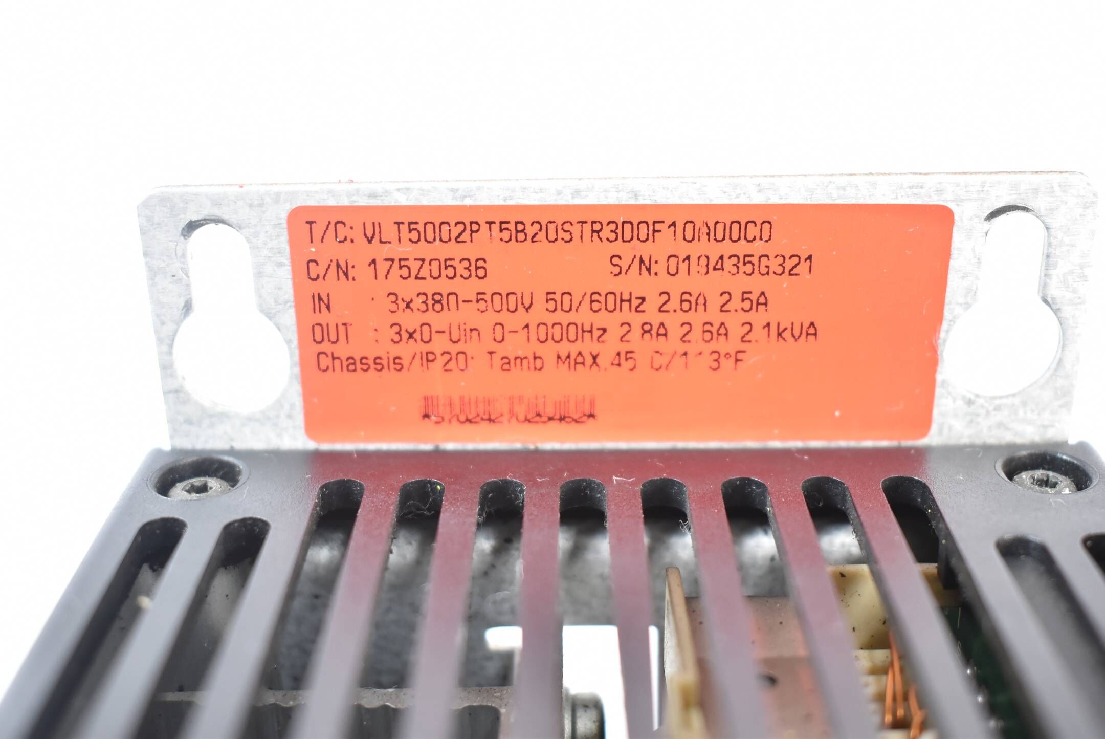 Danfoss VLT 5000 Frequenzumrichter VLT5002PT5B20STR300F10A00C0 ( 175Z0536 )