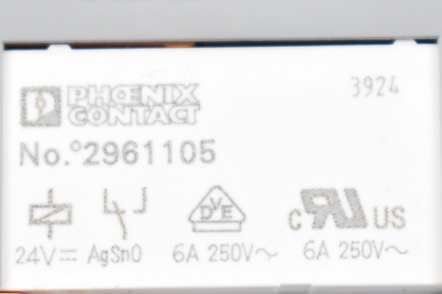 Phoenix Contact Relaissockel 2900958 + Halbleiterrelais 2961105 ( VE 9 Stück )