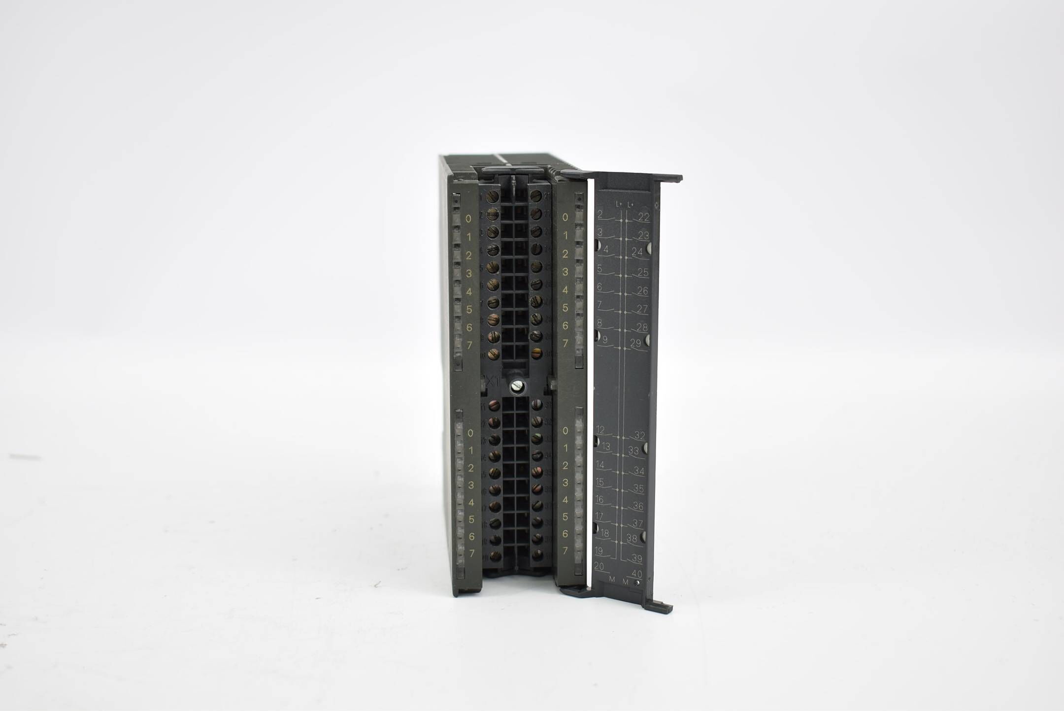 Siemens Simatic S7-300 Digital 6ES7321-1BL00-0AA0 ( 6ES7 321-1BL00-0AA0 )