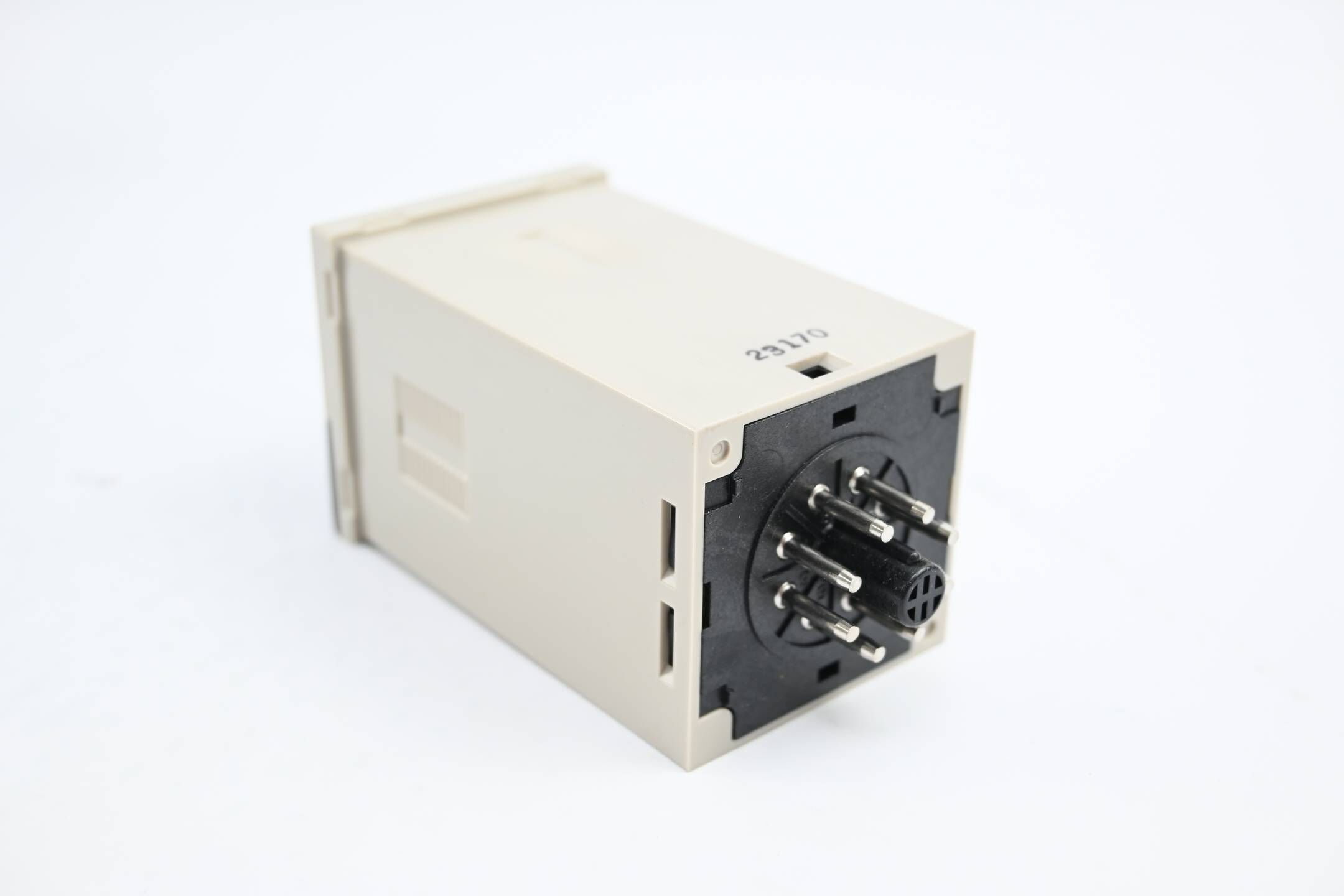 Omron Counter Zähler 9999 12-48 VDC ( H7CN-YHNS )