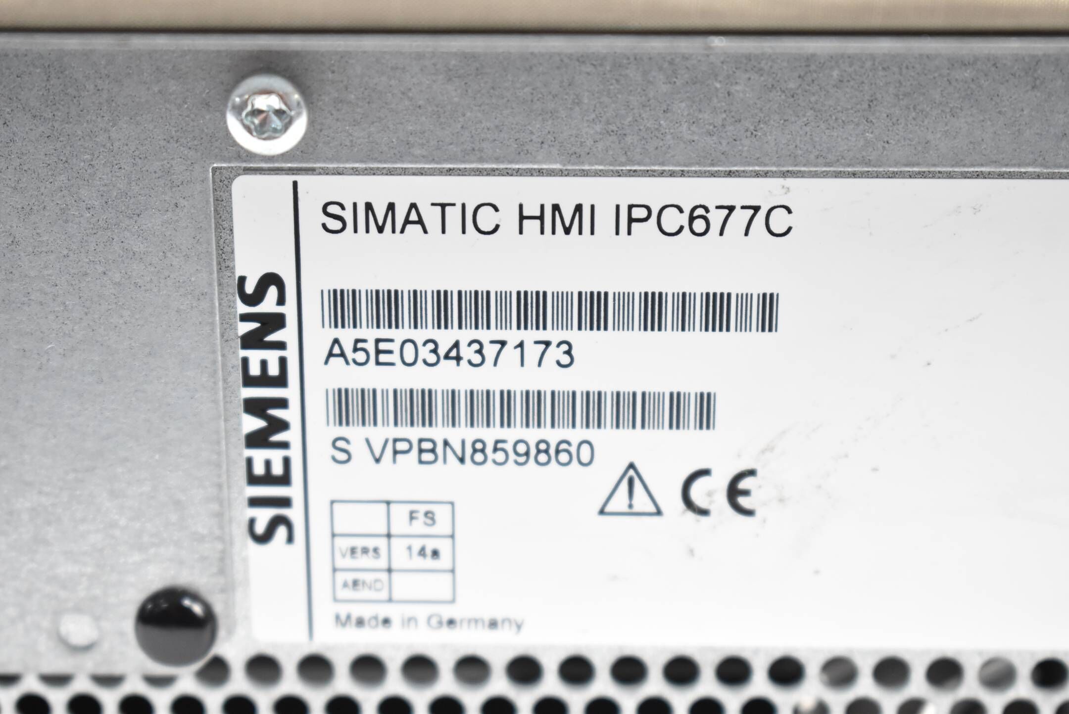 Siemens Simatic HMI IPC677C ( A5E03437173 )