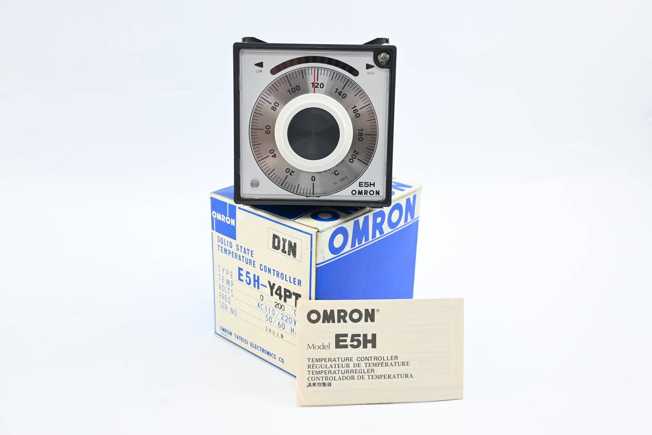Omron Temperatur Controller 0-200°C 110/220 VAC ( E5H-Y4PT DIN )