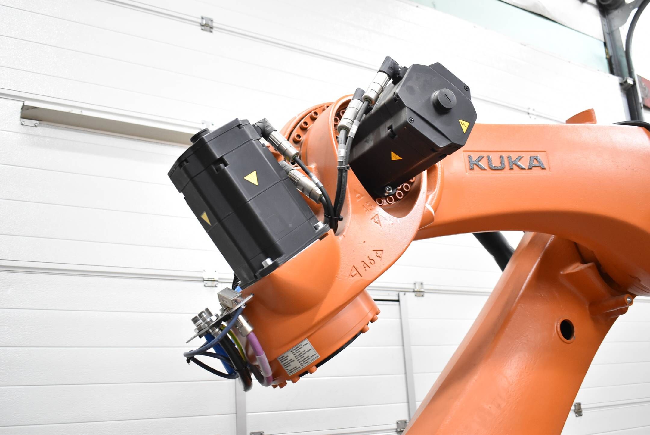 Kuka Roboter KR 470-2 PA + Schaltschrank KR C4 + Bedienpanel 00-168-334