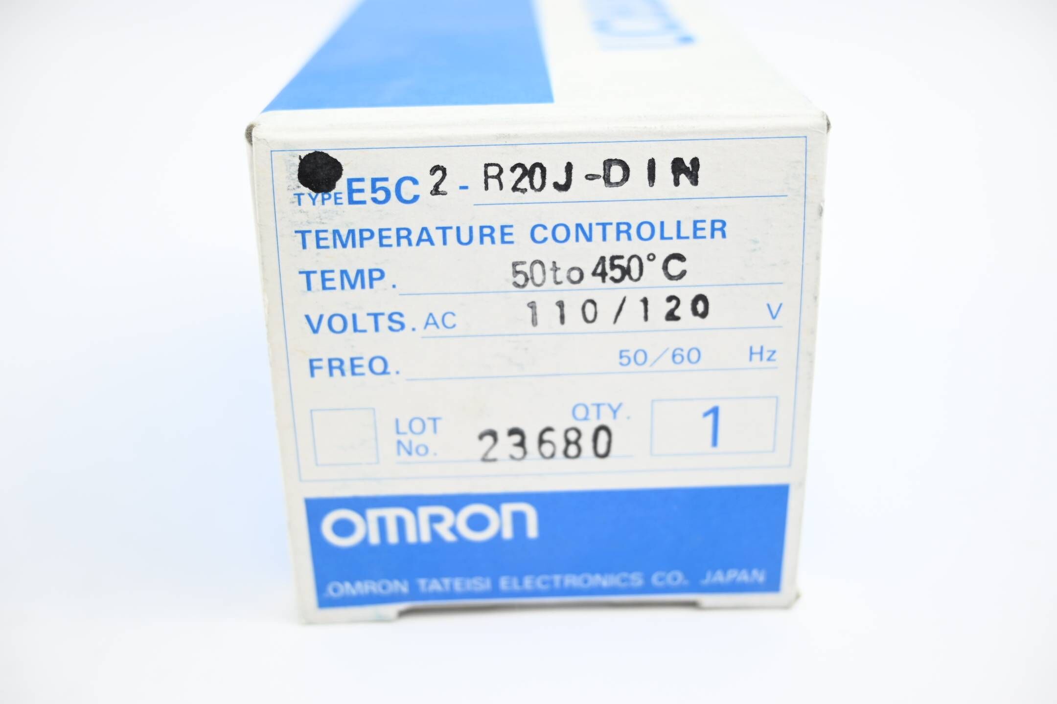 Omron Temperatur Controller 50-450 °C 110/120VAC ( E5C2-R20J-DIN )