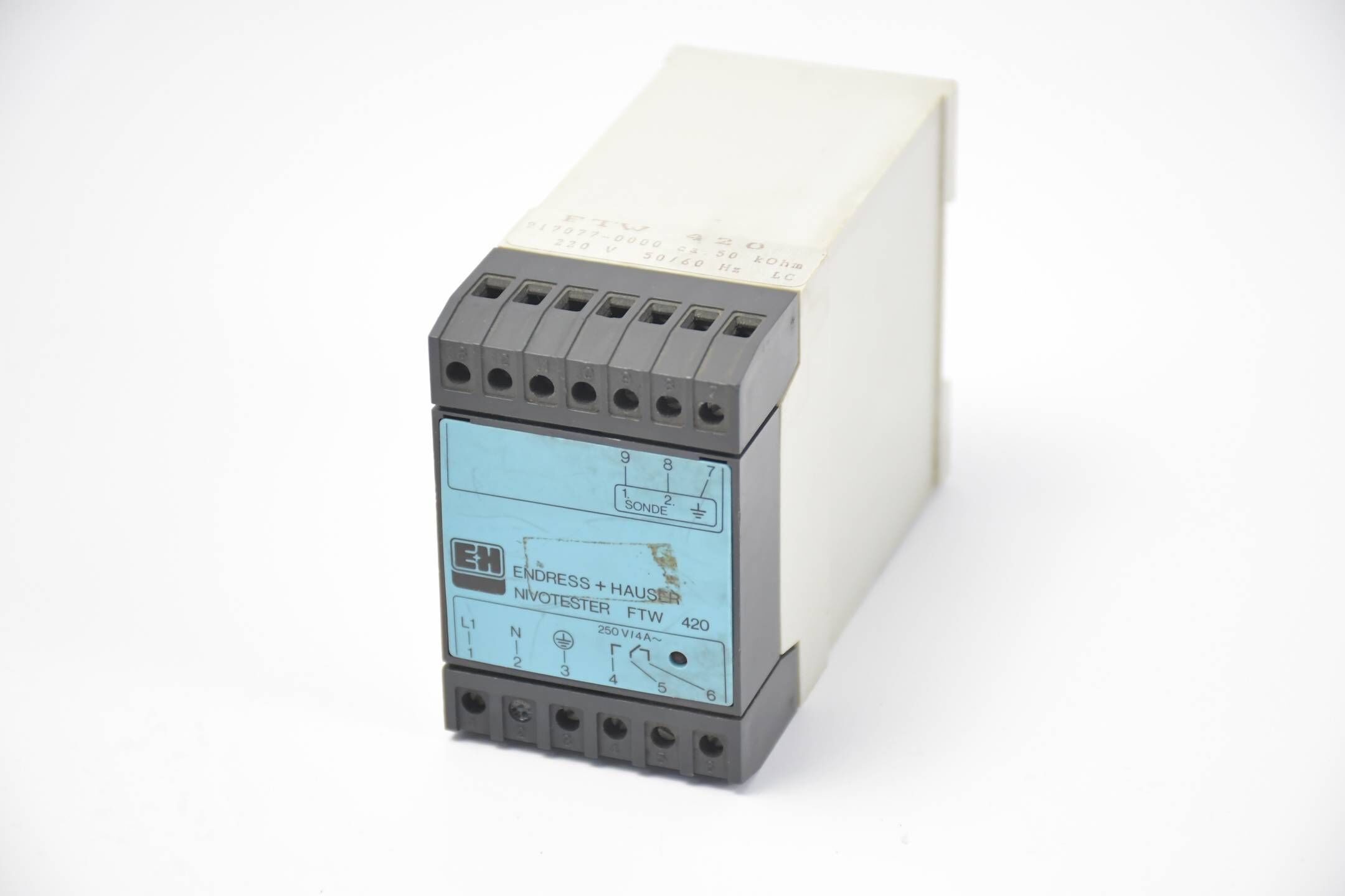 Endress + Hauser Nivotester FTW 420 ( 917077-0000 ) ca. 50 kOhm 220V 50/60Hz