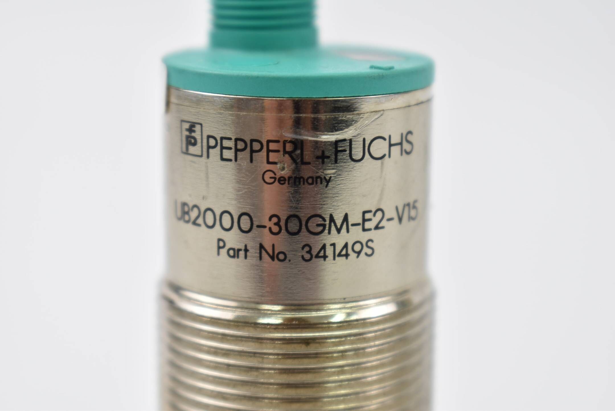 Pepperl+Fuchs Ultraschallsensor 20-30VDC UB2000-30GM-E2-V15 ( 34149S )