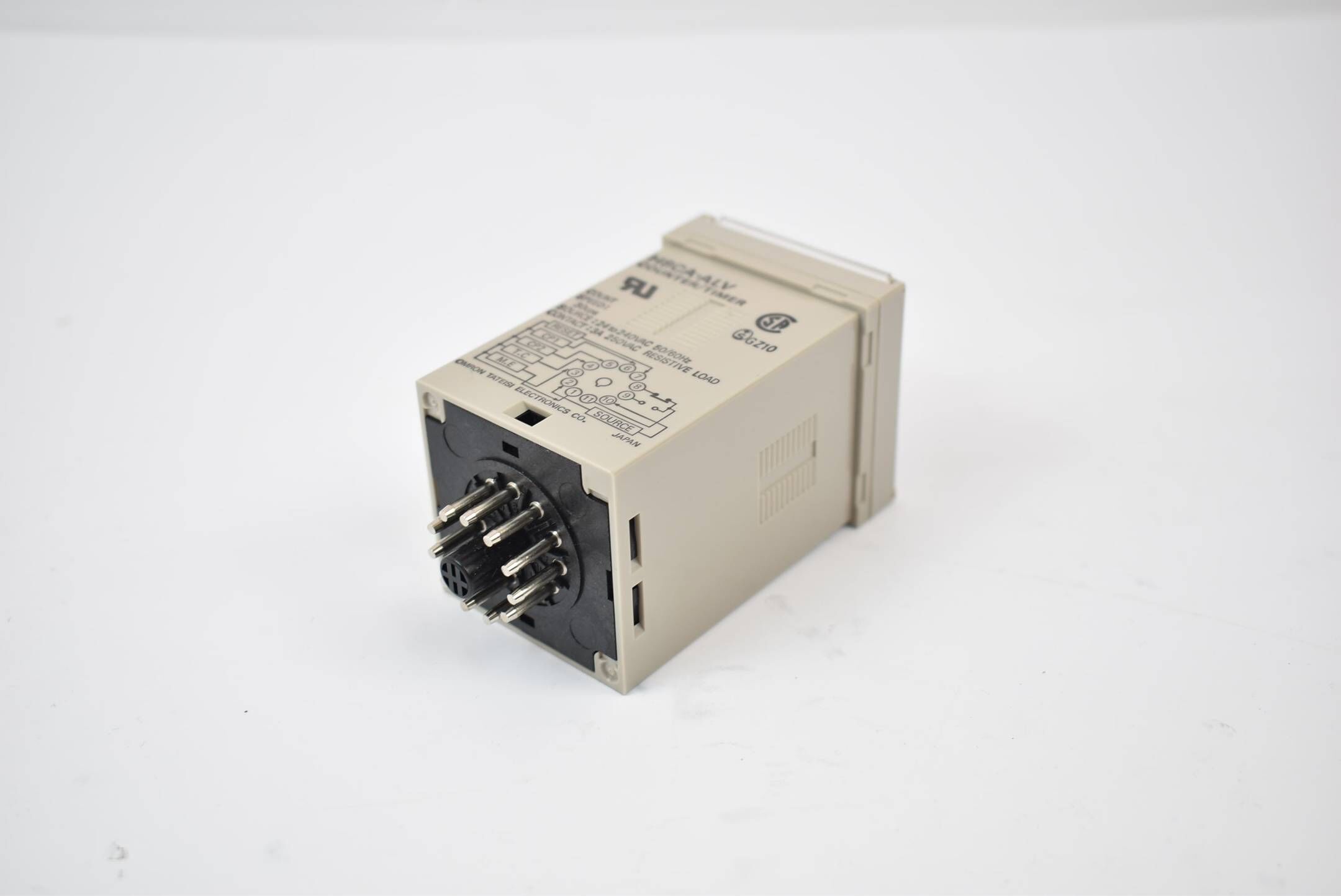 Omron Counter/Timer H8CA-ALV Count 999999 Time 9999.99s to 99999.9h 24 to 240VAC