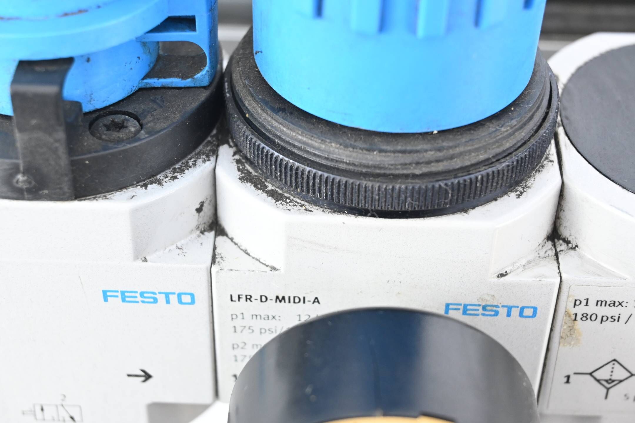 Festo Wartungseinheit 170682 + 159585 + 192561 + 172959 + 170691 + 170685 +10773