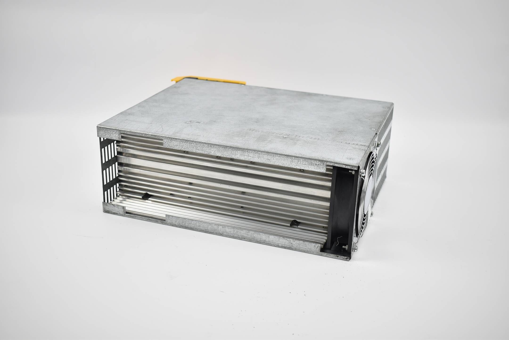 Baumüller Einspeise-Einheit BUG623-56-54-E-000 ( 400-460VAC 50-60Hz 540VDC 66A )