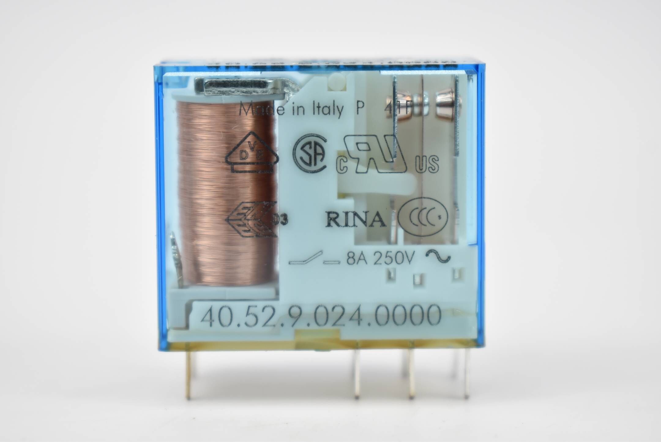 Finder Relaissockel 95.05 + Finder Leistungsrelais 40.52.9.024.0000 ( 8A 250V )