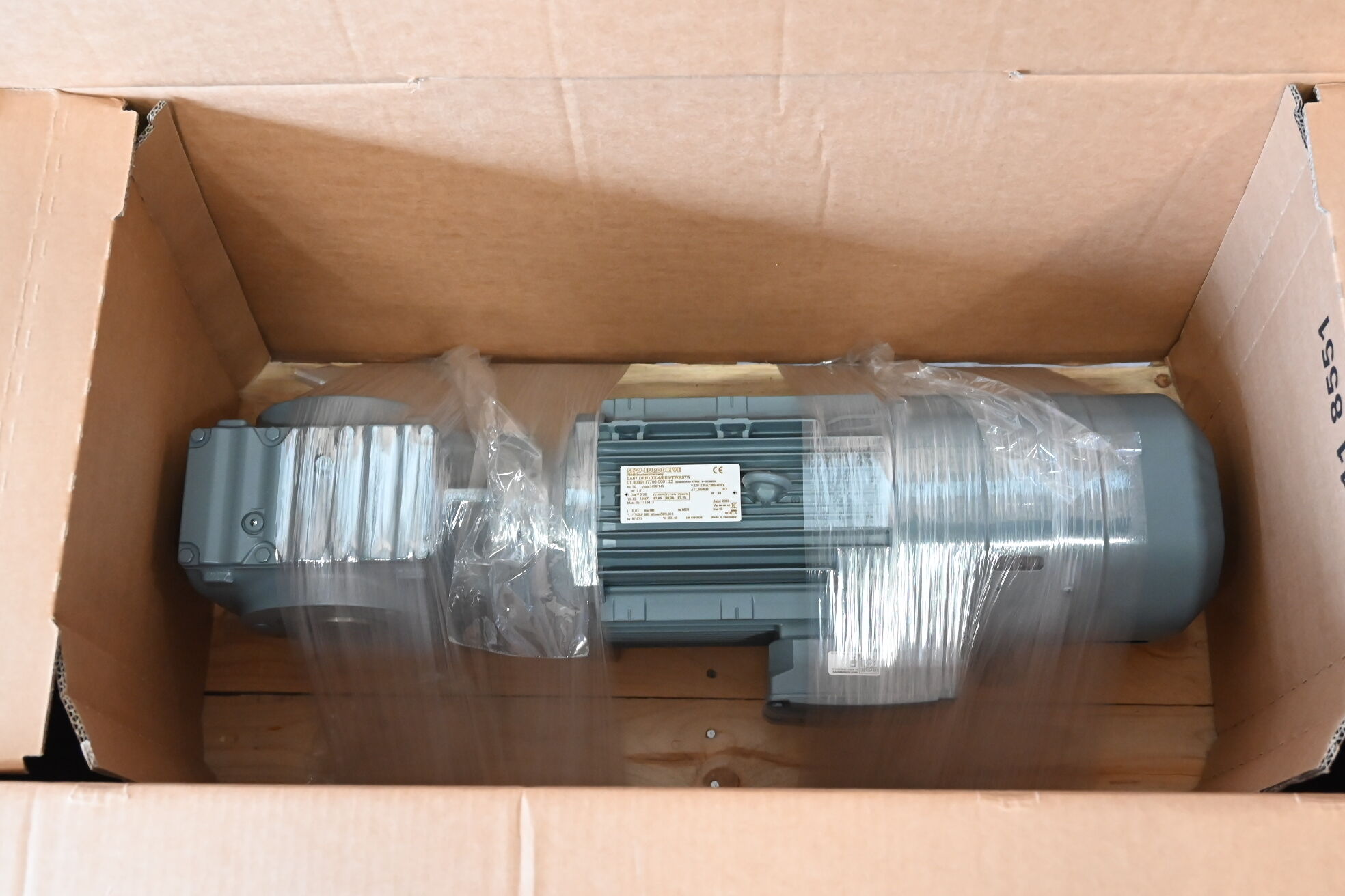 SEW-Eurodrive Getriebemotor SA67 DRN100L4/BE5/TF/AS7W / SA67DRN100L4/BE5/TF/AS7W