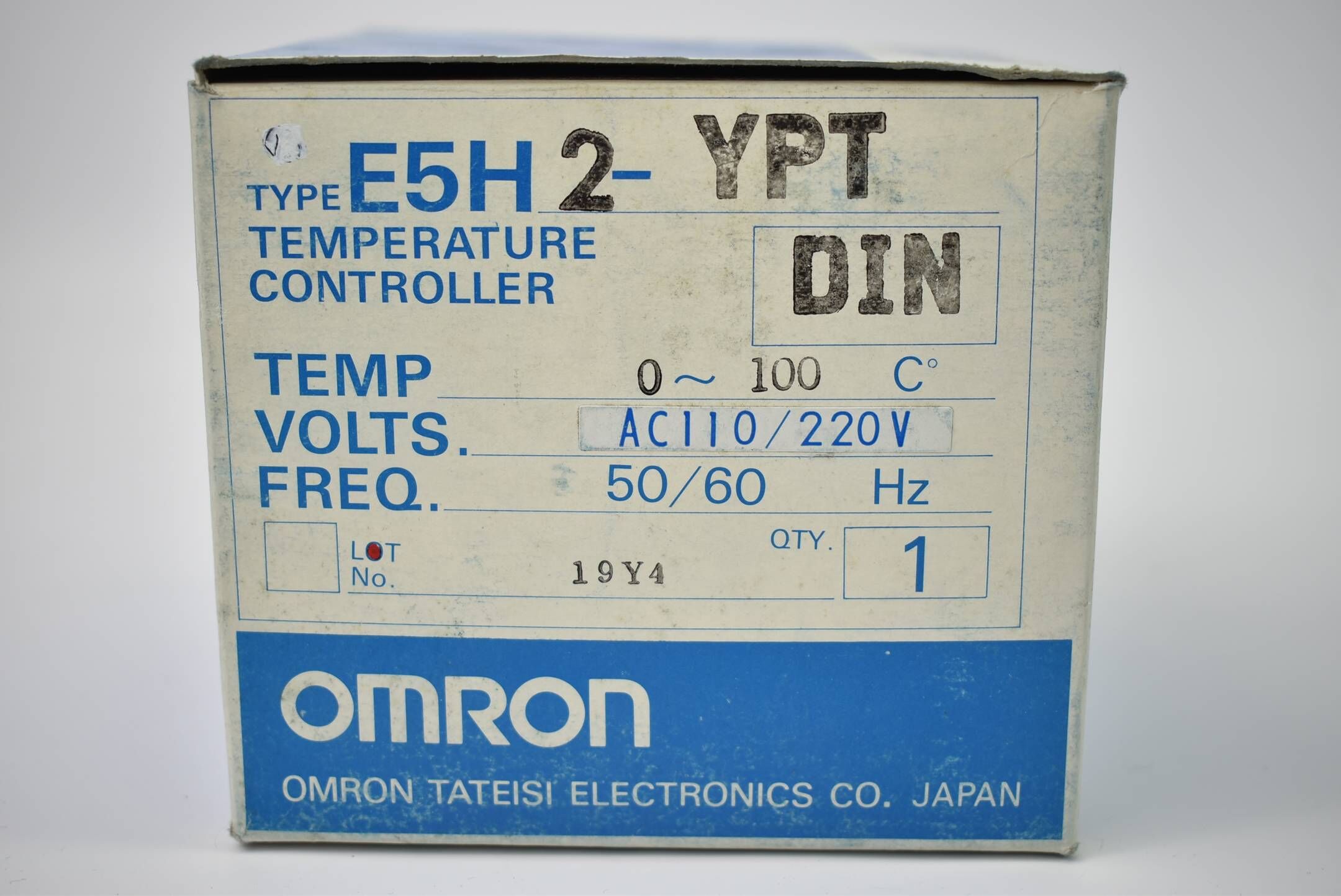 Omron Temperatur Controller 0-100°C 110/220VAC ( E5H2-YPT DIN ) E5H2-YPTDIN