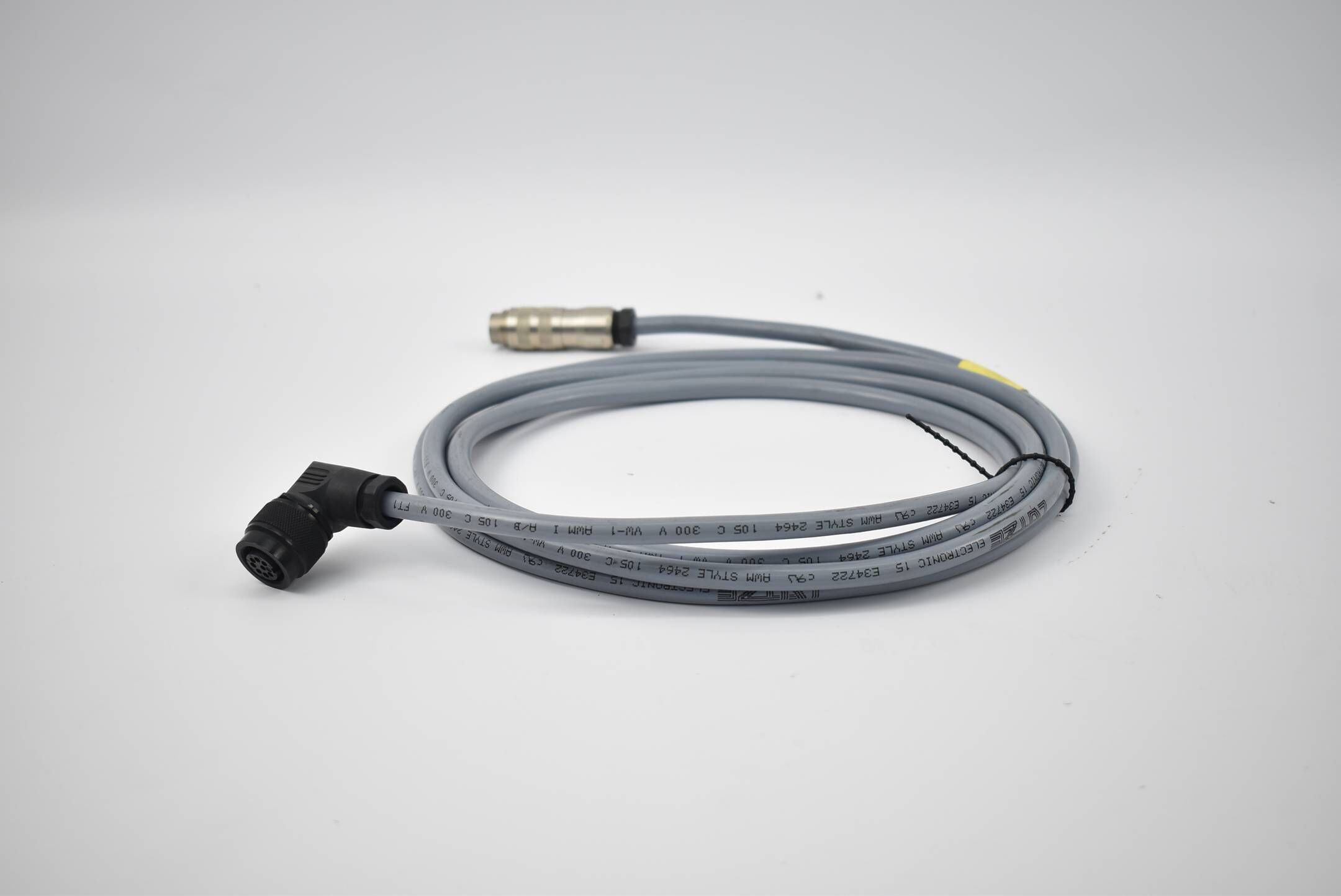 Latze AWM Style Steckverbindung Kabel 2m VW-1 E34722