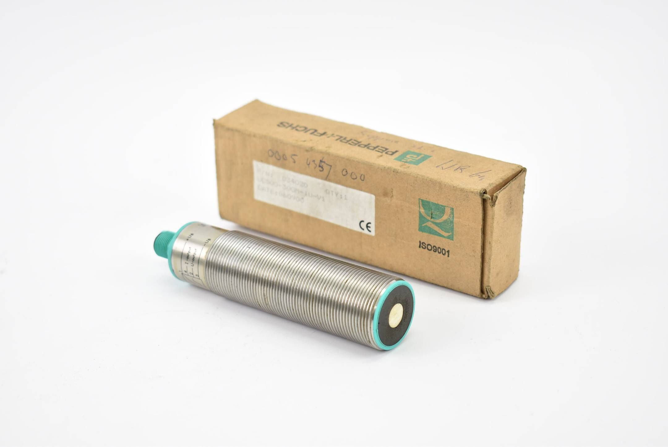 Pepperl+Fuchs Ultraschallsensor 10-30V 0,8W UC500-30GM-IU-V1 ( 34020S )