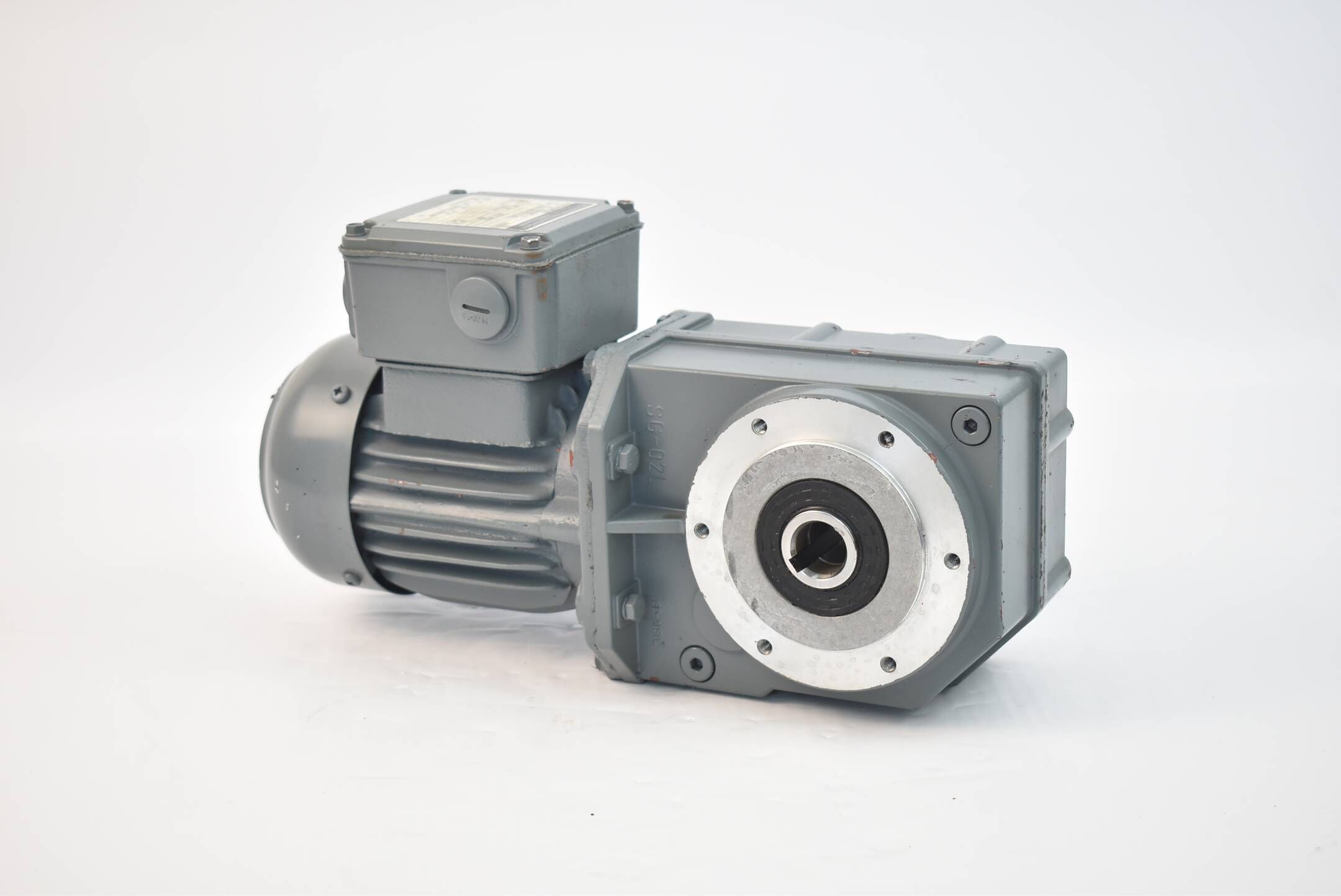 Steinlen Getriebemotor SG2-14/DK54-143 L ( 0,11kW 400V 1330/min 50Hz 0,45A )