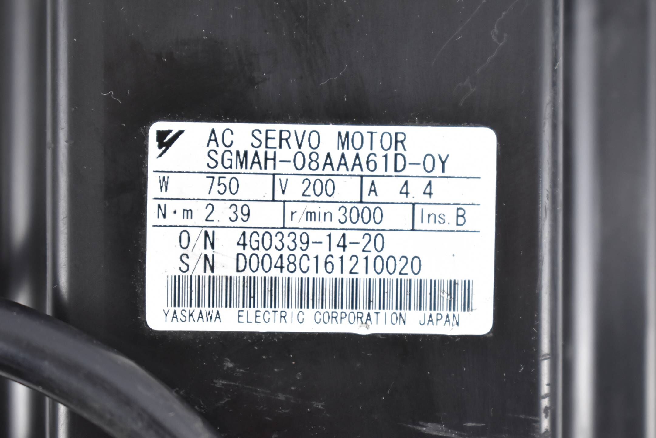 Yaskawa AC Servomotor SGMAH-08AAA61D-0Y ( 3000r/min. 750W 200V )