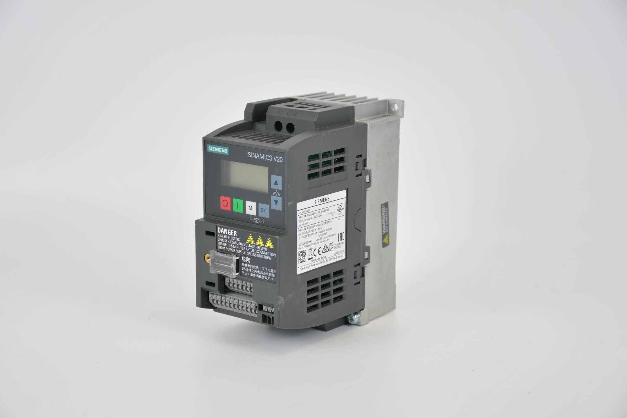 Siemens sinamics V20 Umrichter 6SL3210-5BB17-5UV1 ( 6SL3 210-5BB17-5UV1 ) E11