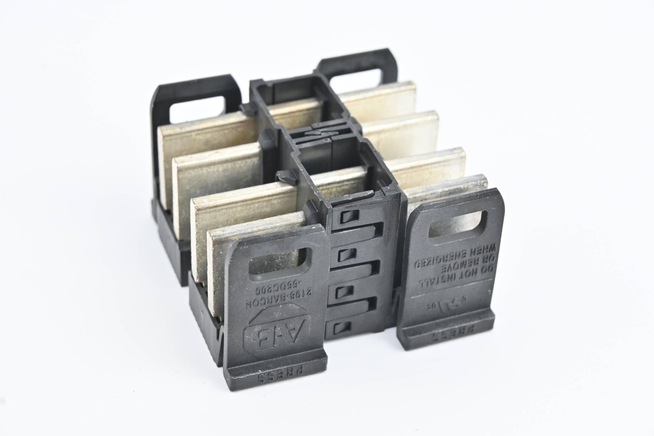 Allen Bradley Kinetix 5700 DC Bus Link Kit 55mm ( 2198-BARCON-55DC200 )