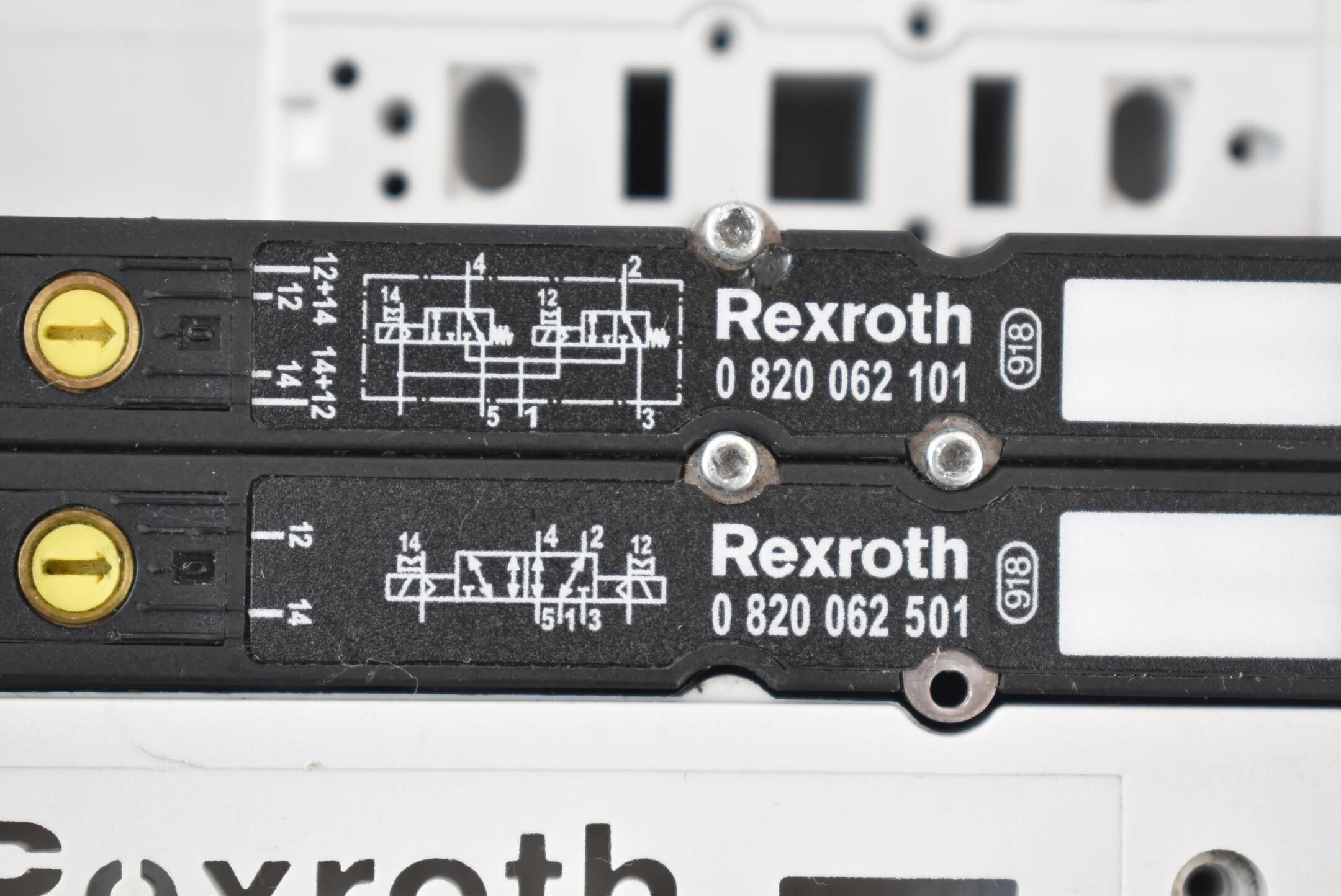 Rexroth LP 04 Ventileinheit R480247244 + Magnetventile 0820062101 + 0820062501