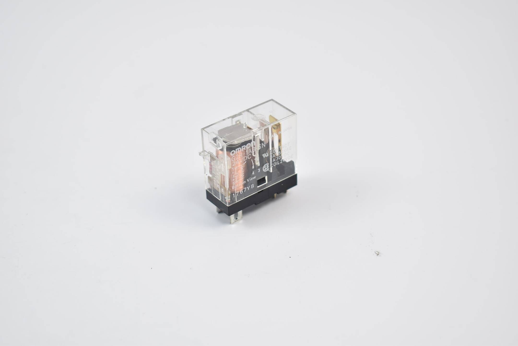 Omron 100 Stück Relay 24 VDC ( G2R-1A3-SN )