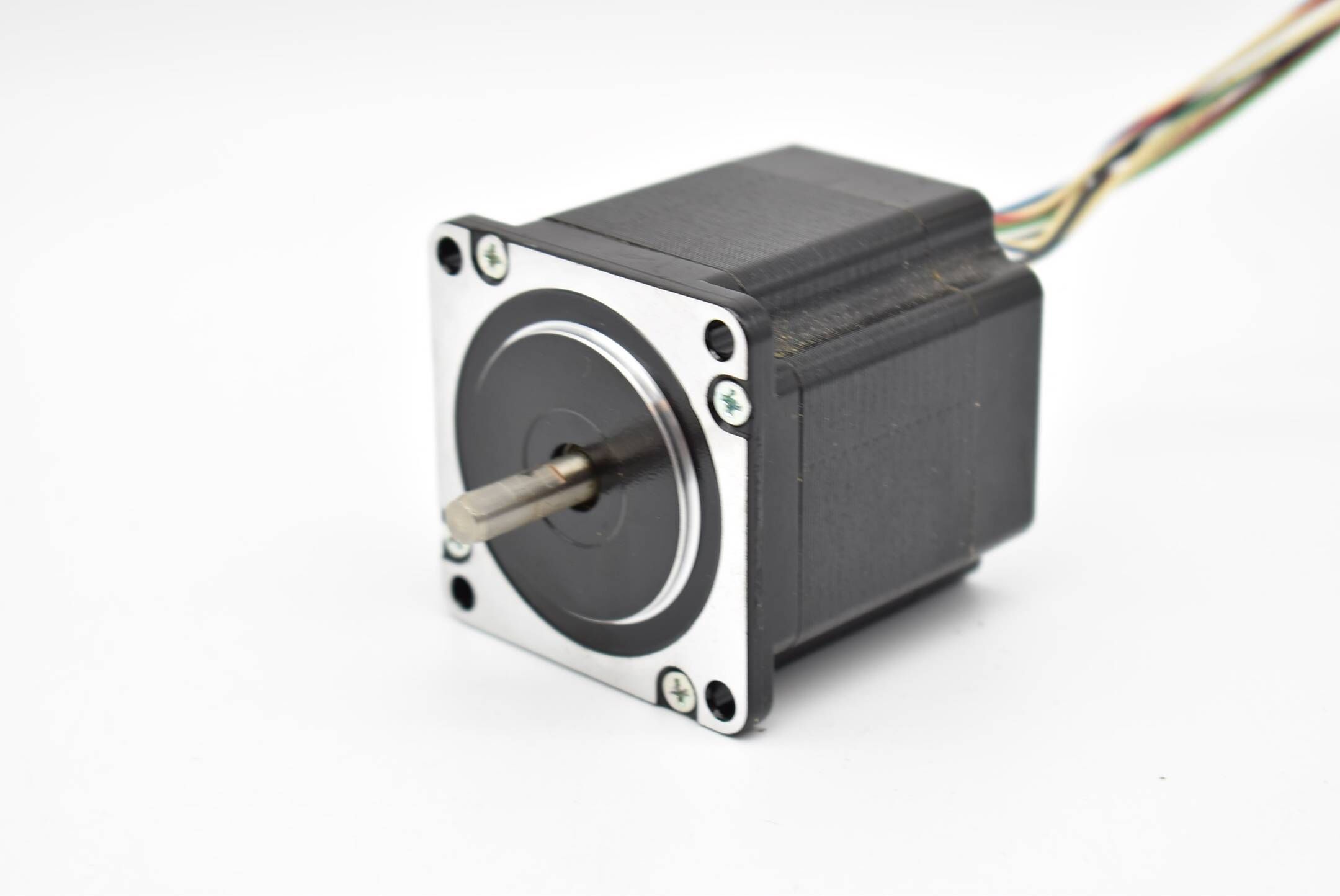 B&R 2-Phasen Hybrid Schrittmotor 80MPD3. 300S000-01 ( 80MPD3.300S000-01 ) Rv. B0