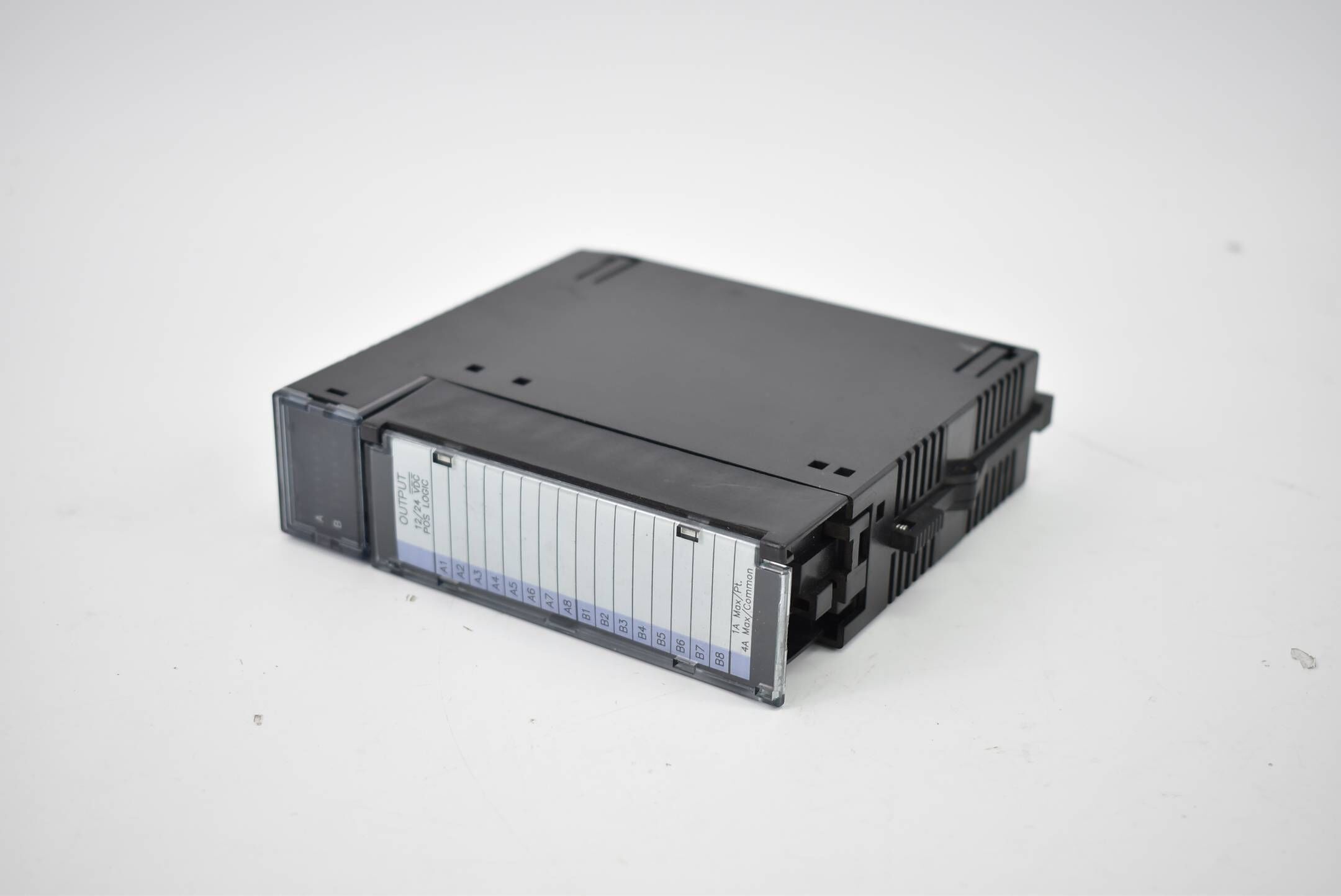 Fanuc Output Modul 12/24VDC 1A 16PT POS IC693MDL742J