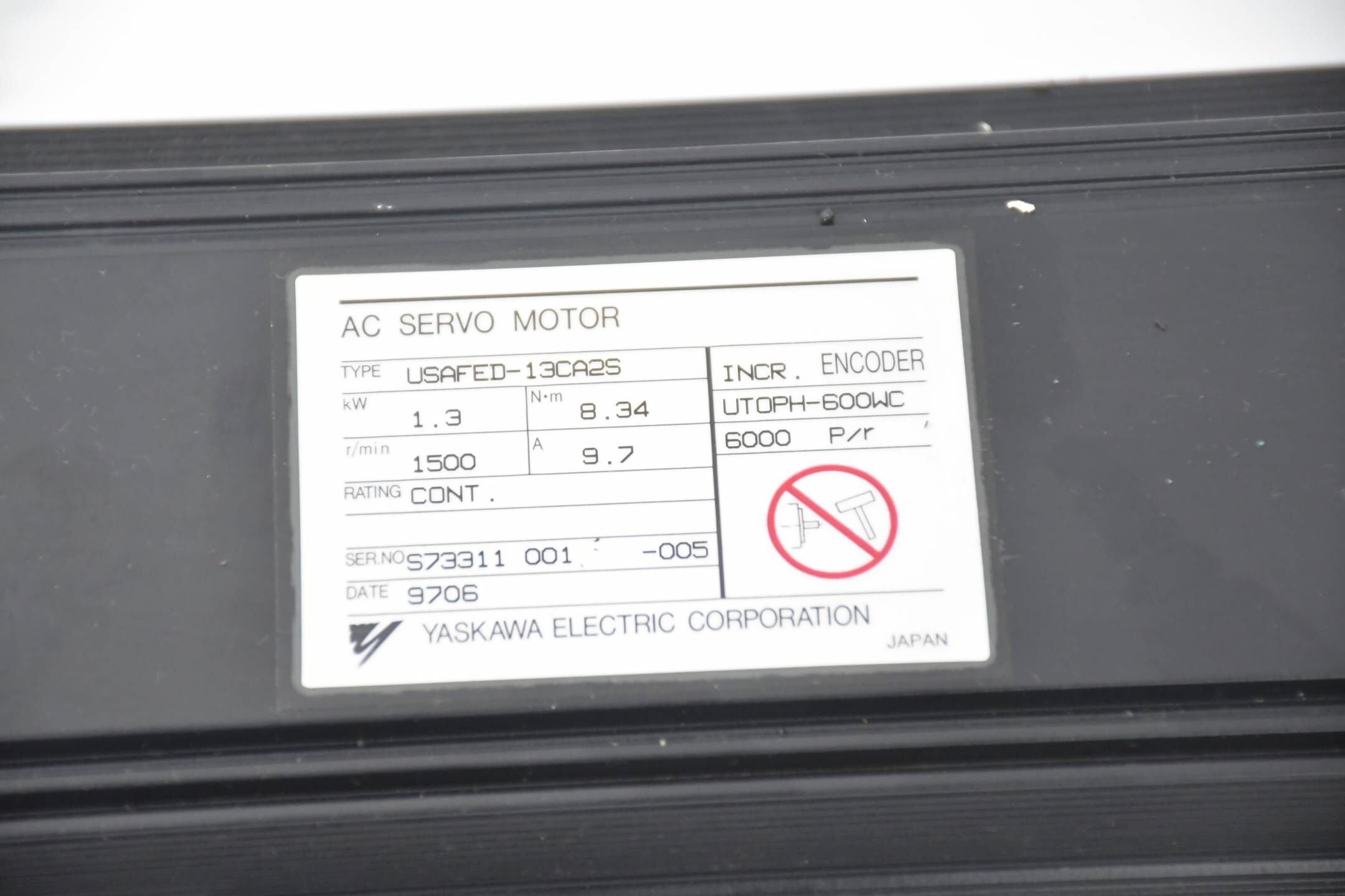 Yaskawa AC Servomotor USAFED-13CA2S