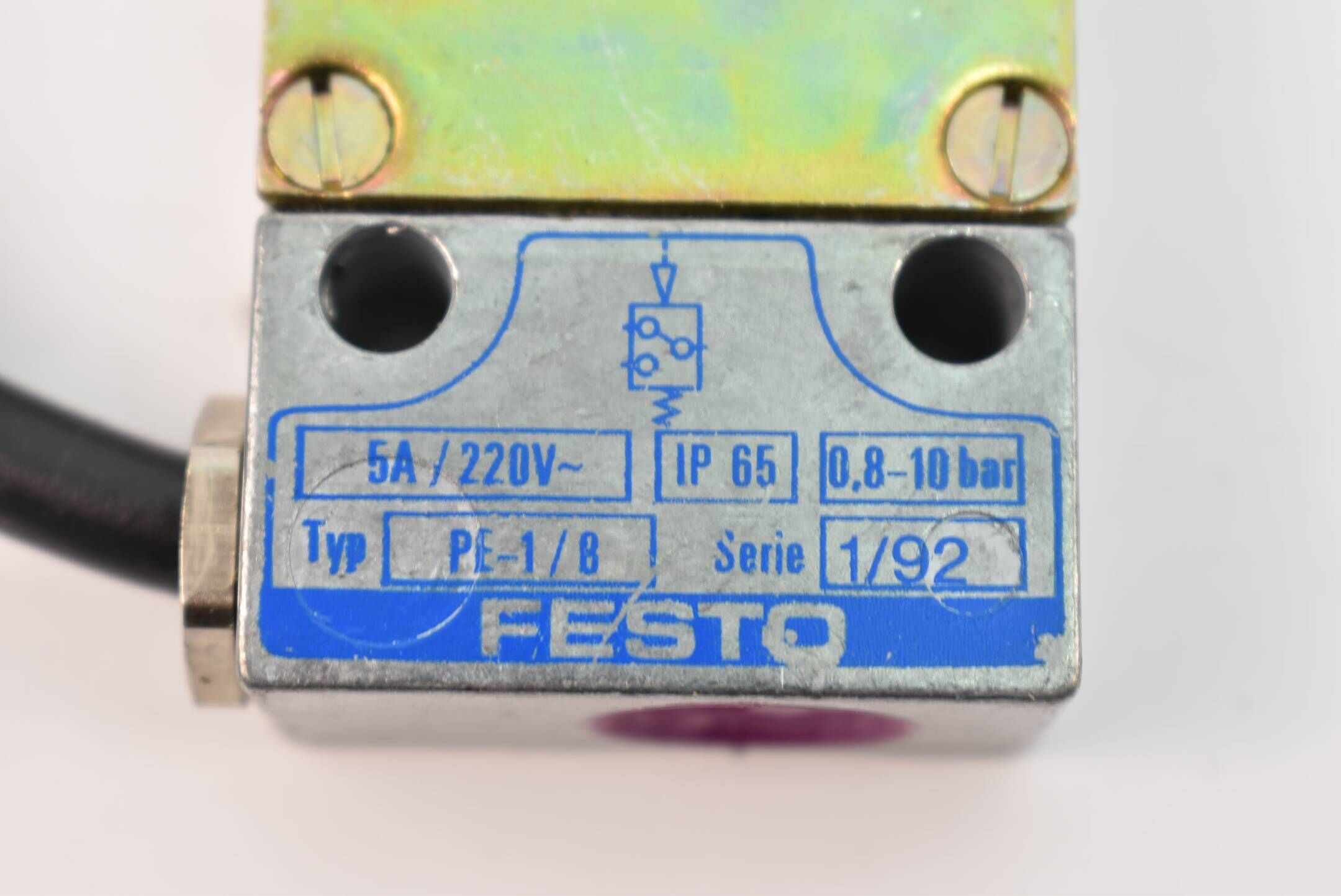Festo elektrischer Grenzschalter Serie1/92 5A 220V 0,8-10bar PE-1/8 ( TYP ER-318 )