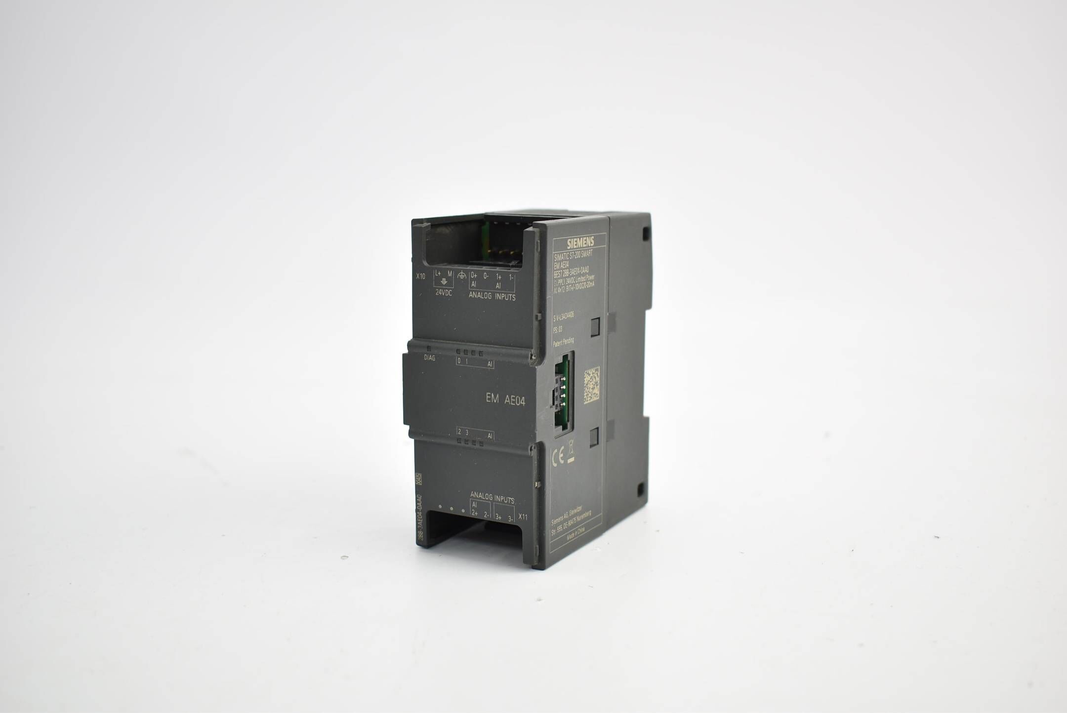 Siemens siamtic S7-200 smart EM AE04 6ES7 288-3AE04-0AA0 ( 6ES7288-3AE04-0AA0 )