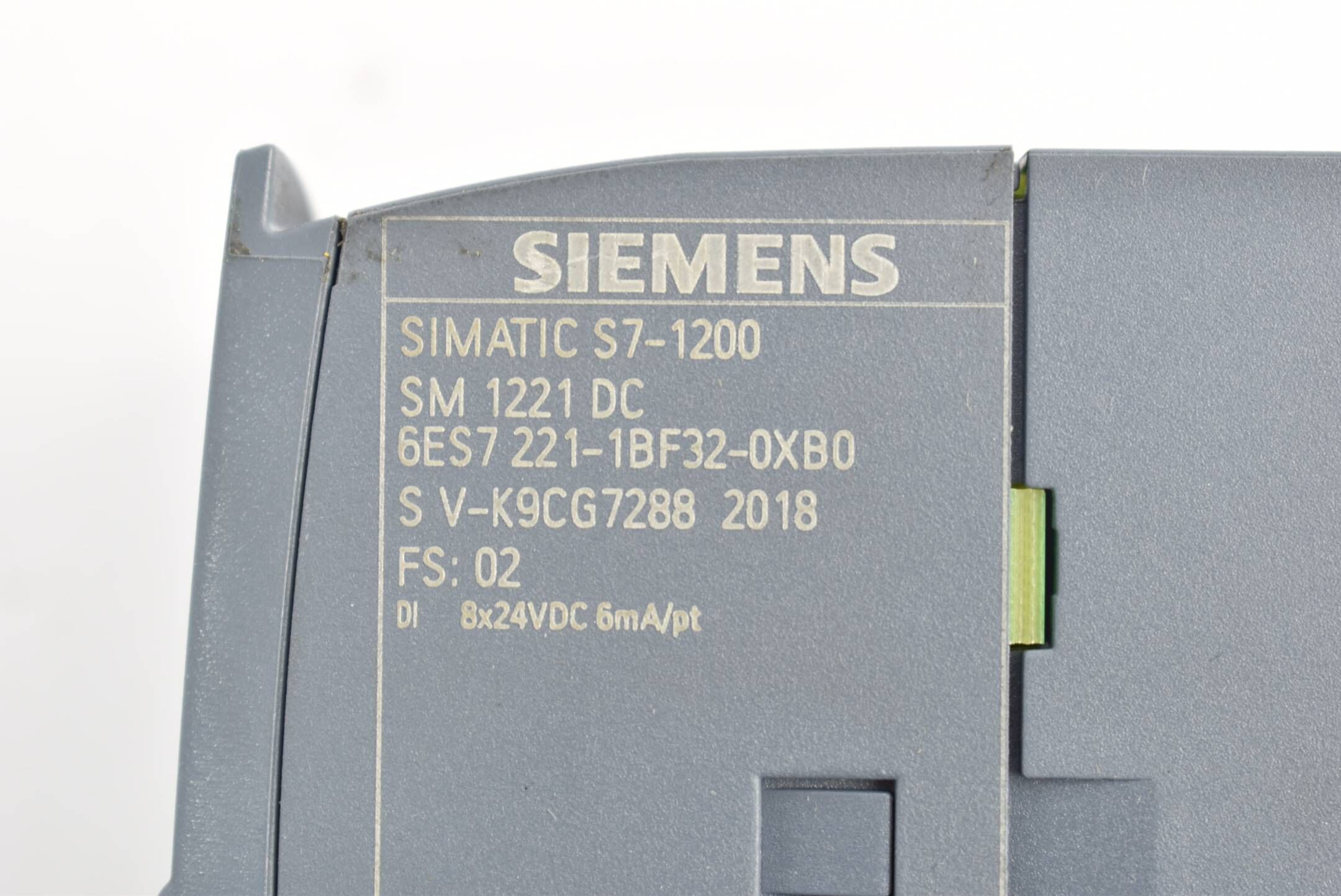 Siemens simatic S7-1200 digital 6ES7221-1BF32-0XB0 ( 6ES7221-1BF32-0XB0 )