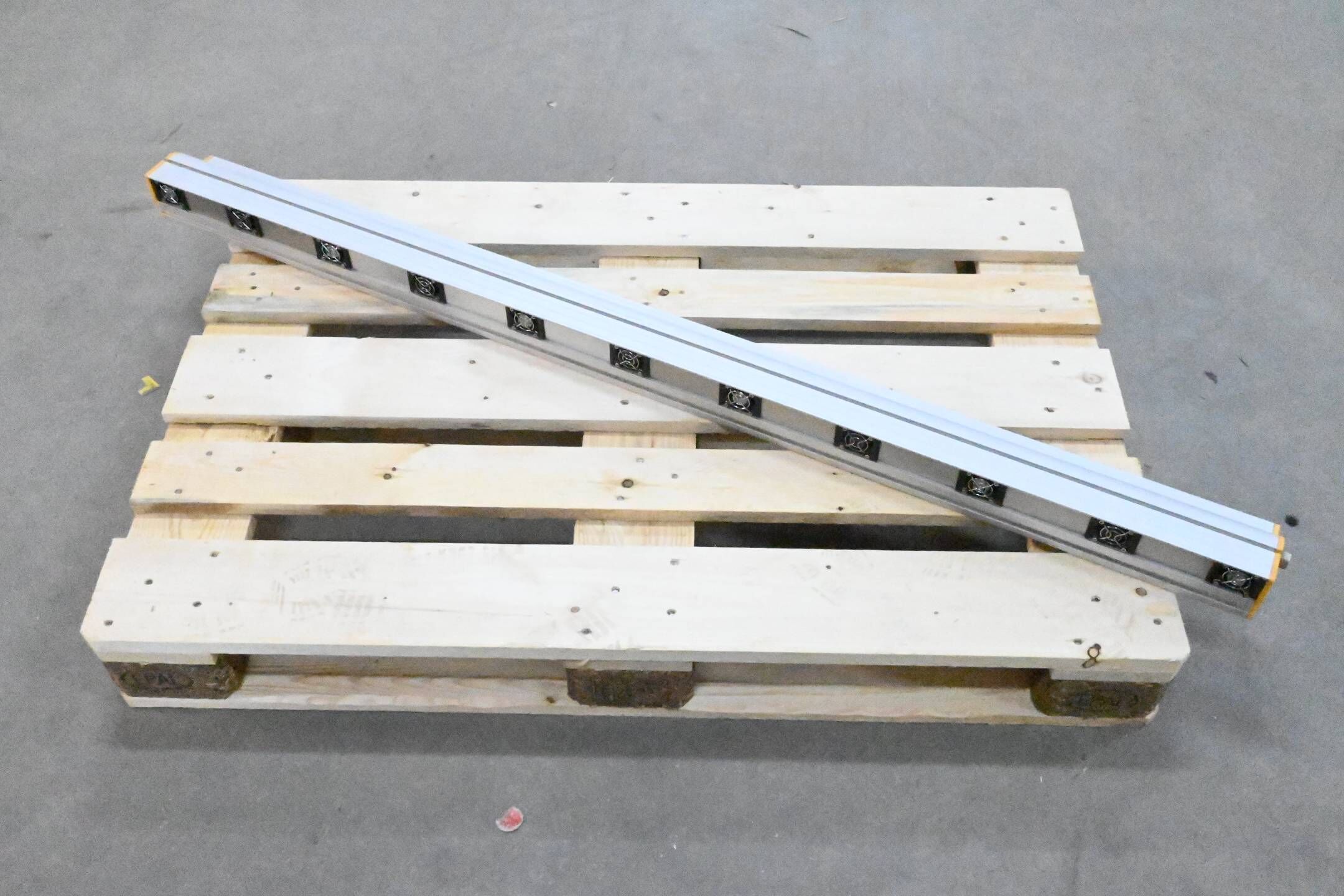 Effilux LED-Linienbeleuchtungsmodul EFFI-Line_V2.0-1500-000-P+