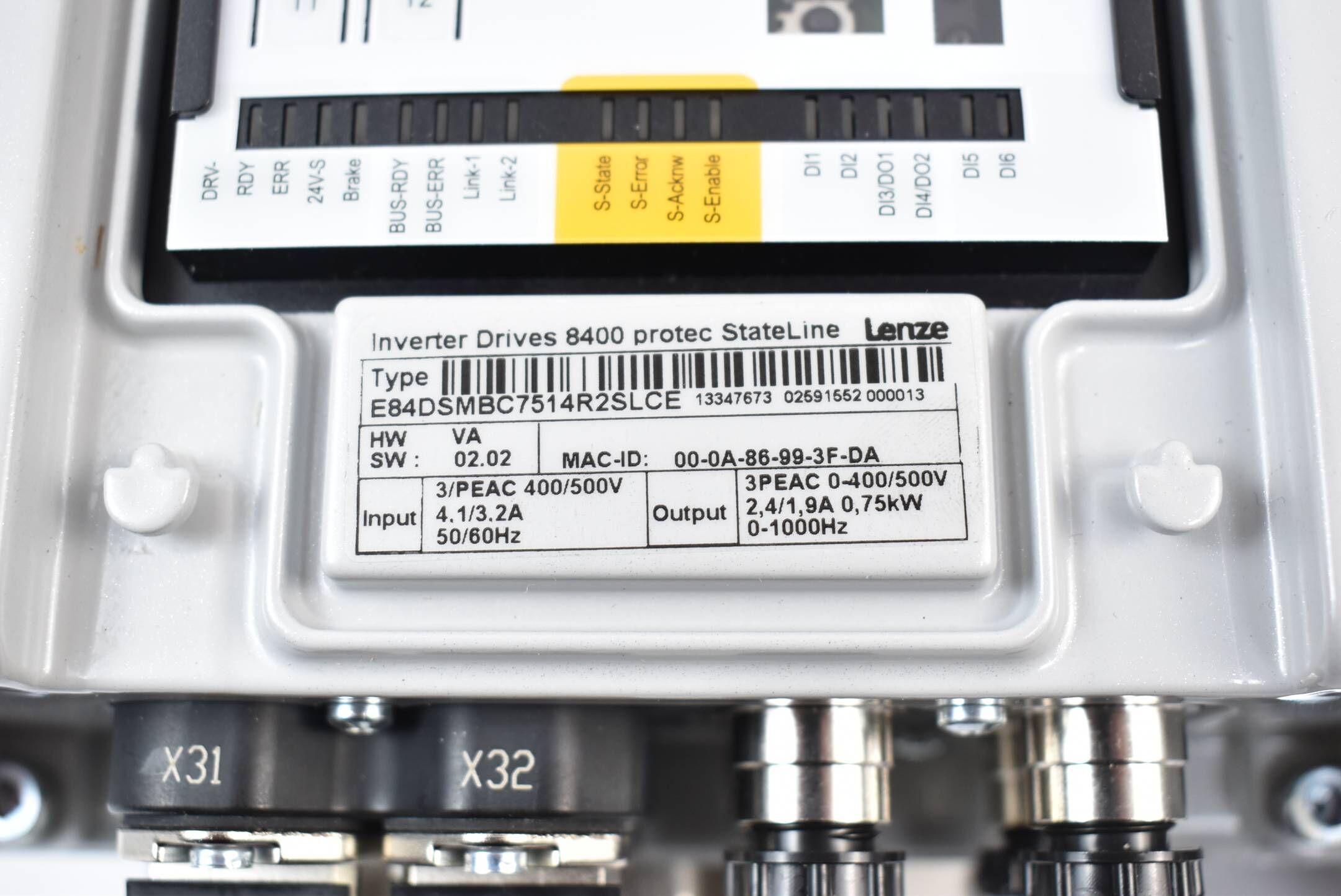 Lenze Inverter Drives 8400 protec E84DSMBC7514R2SLCE