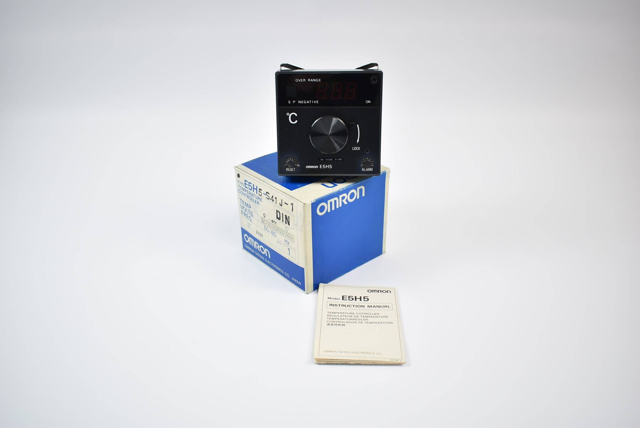 Omron Temperature Controller E5H5-S41J-1-DIN 0-400°C AC 110/120/220/240 V