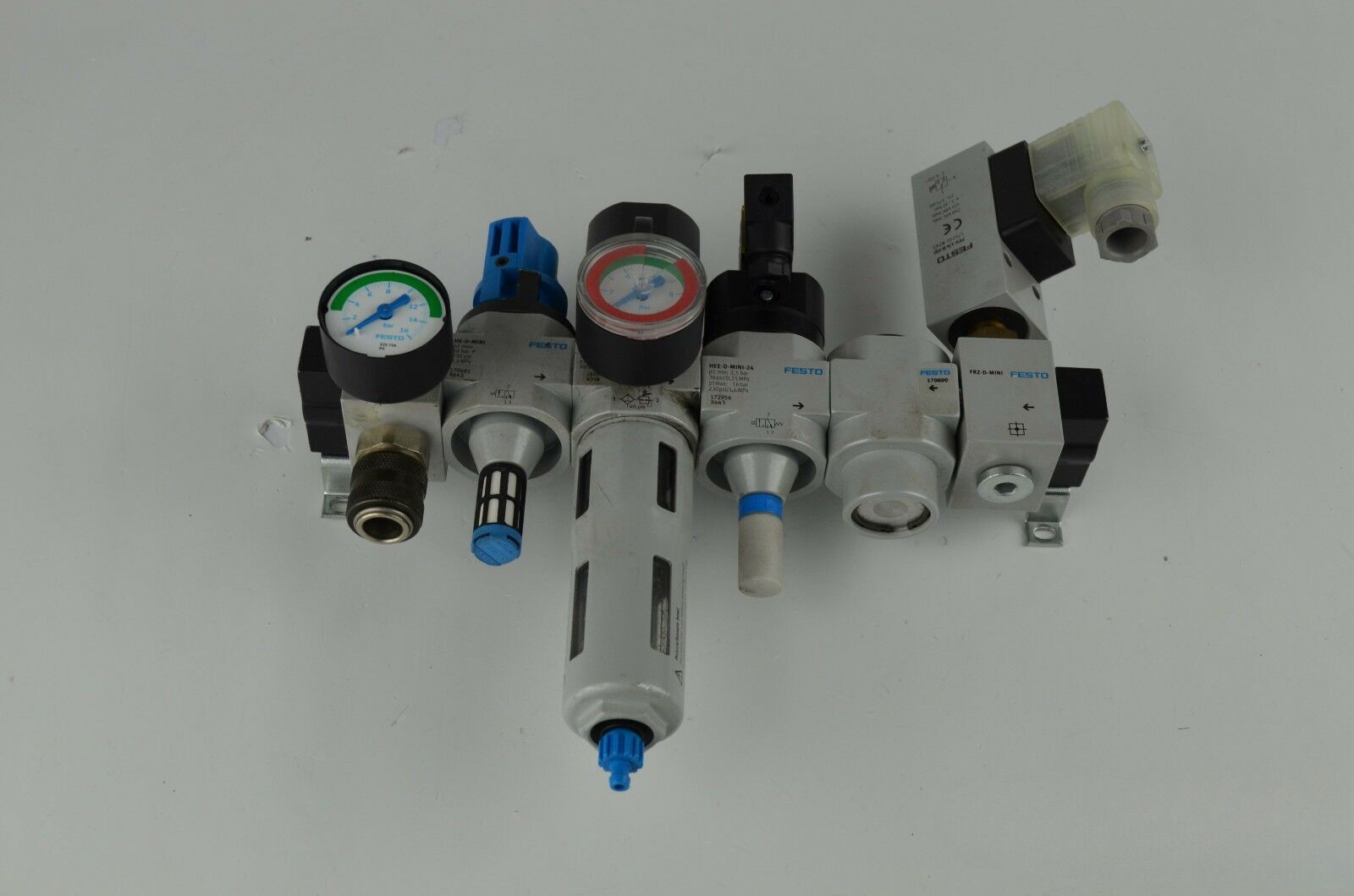 Festo Einheit HEE-D-MINI24 172956 / FRZ-D-MINI 170690