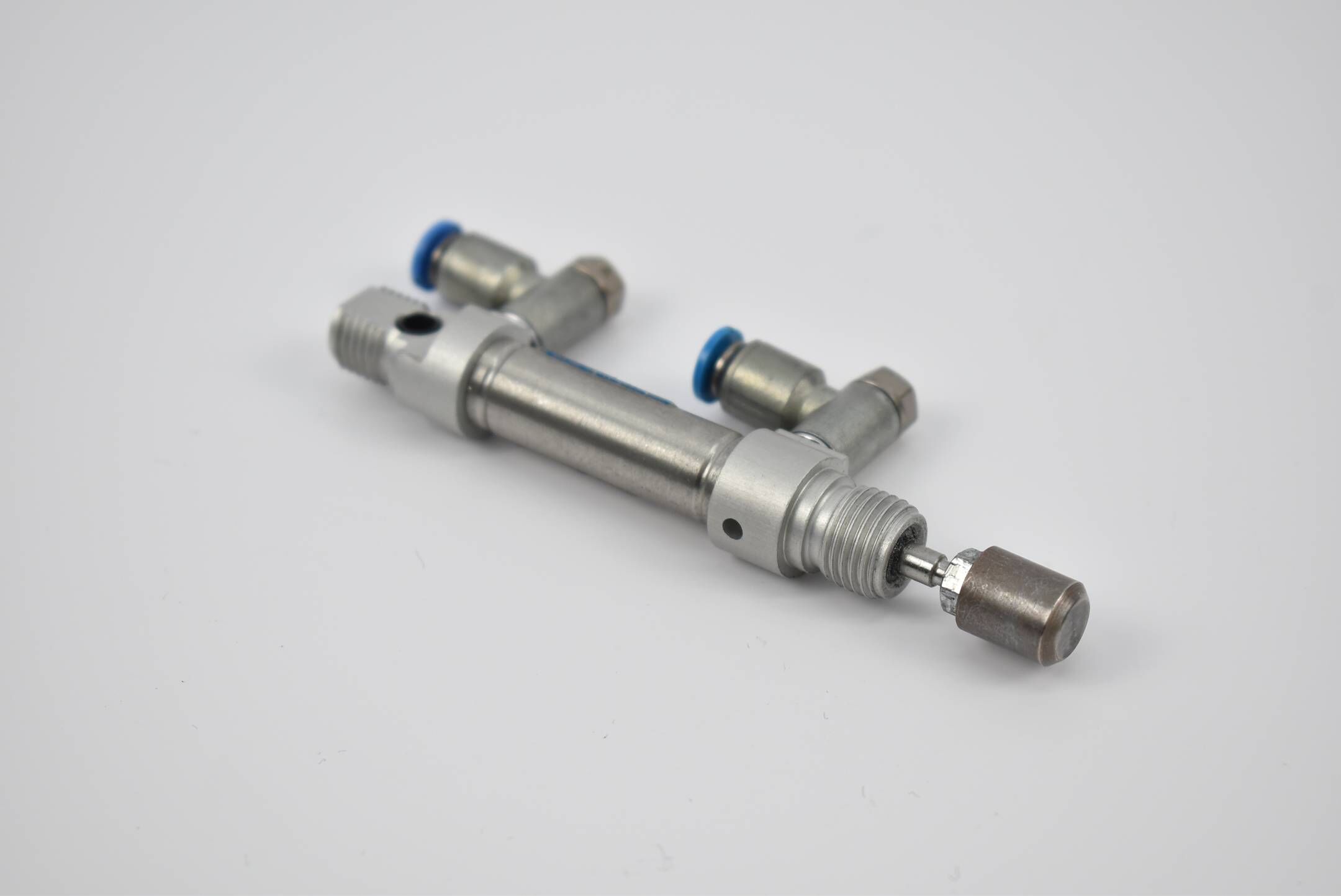 Festo Pneumatikzylinder DSNU-10-10-P-A ( 19183 )